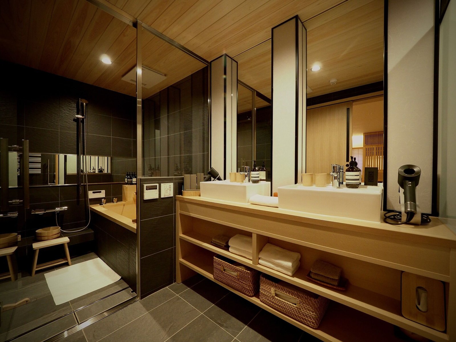 Ishibekoji Muan — rooms