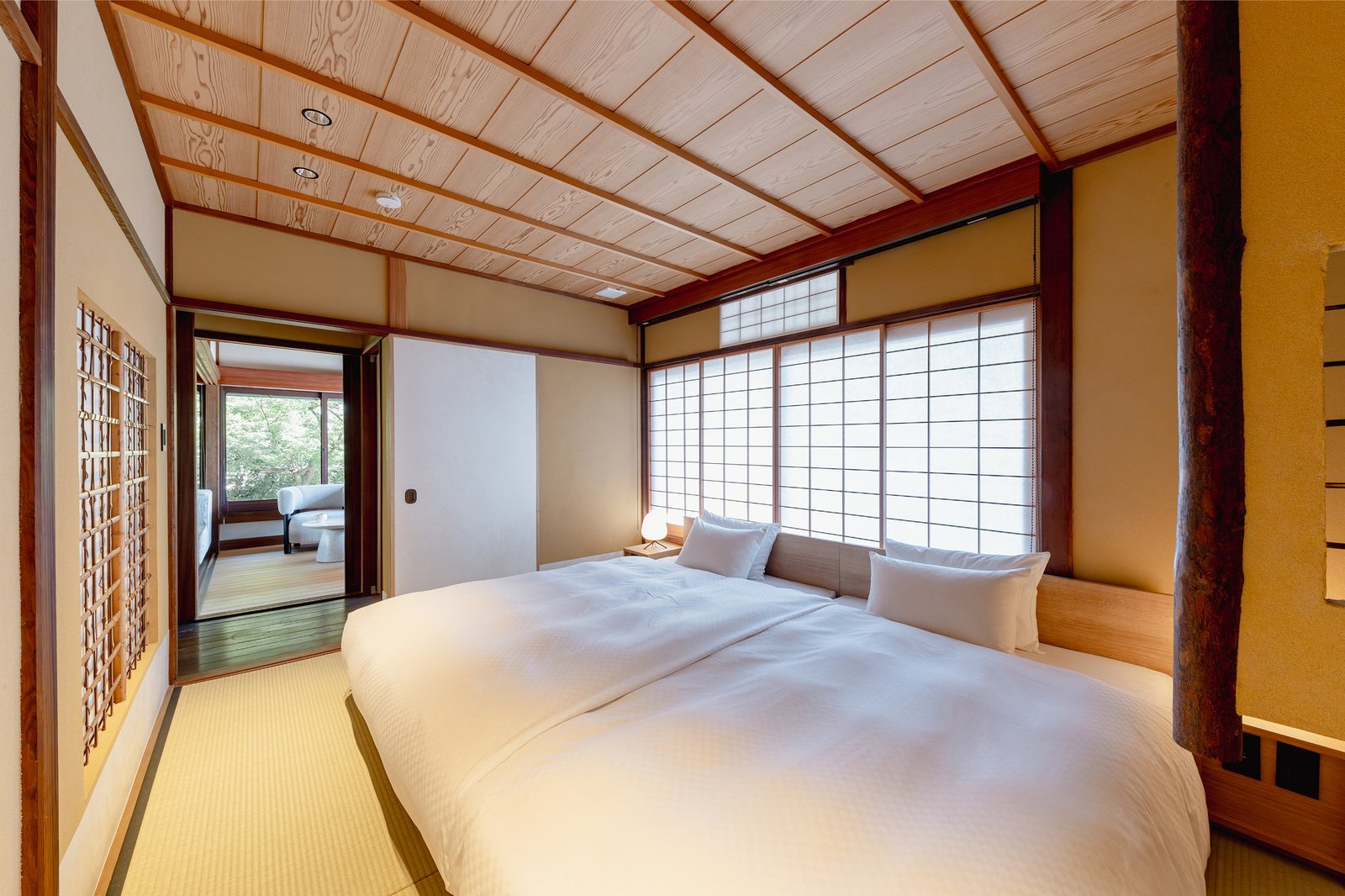 The Villa Higashiyama Roji Kazeno Heritage — rooms