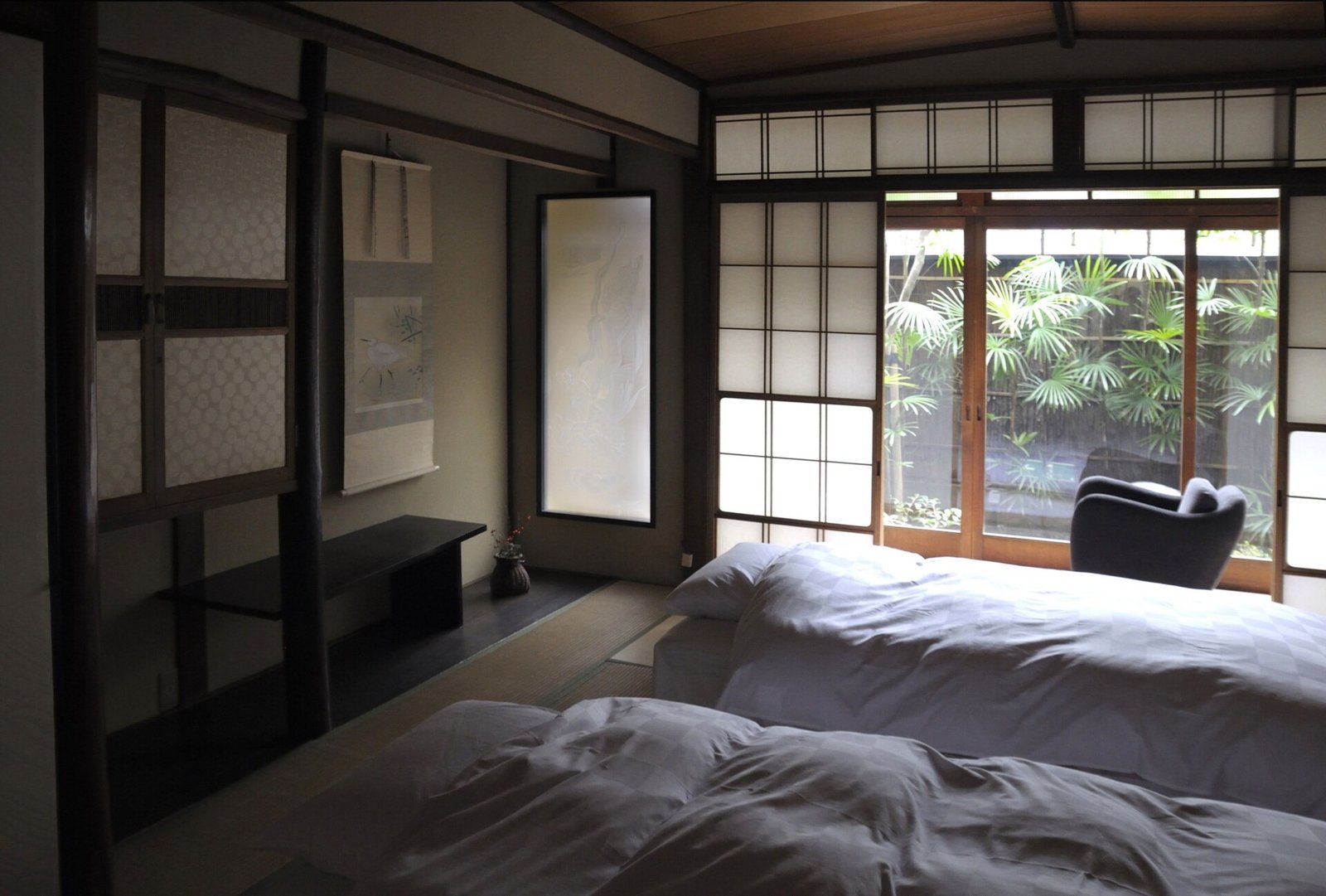 Izuyasu — rooms