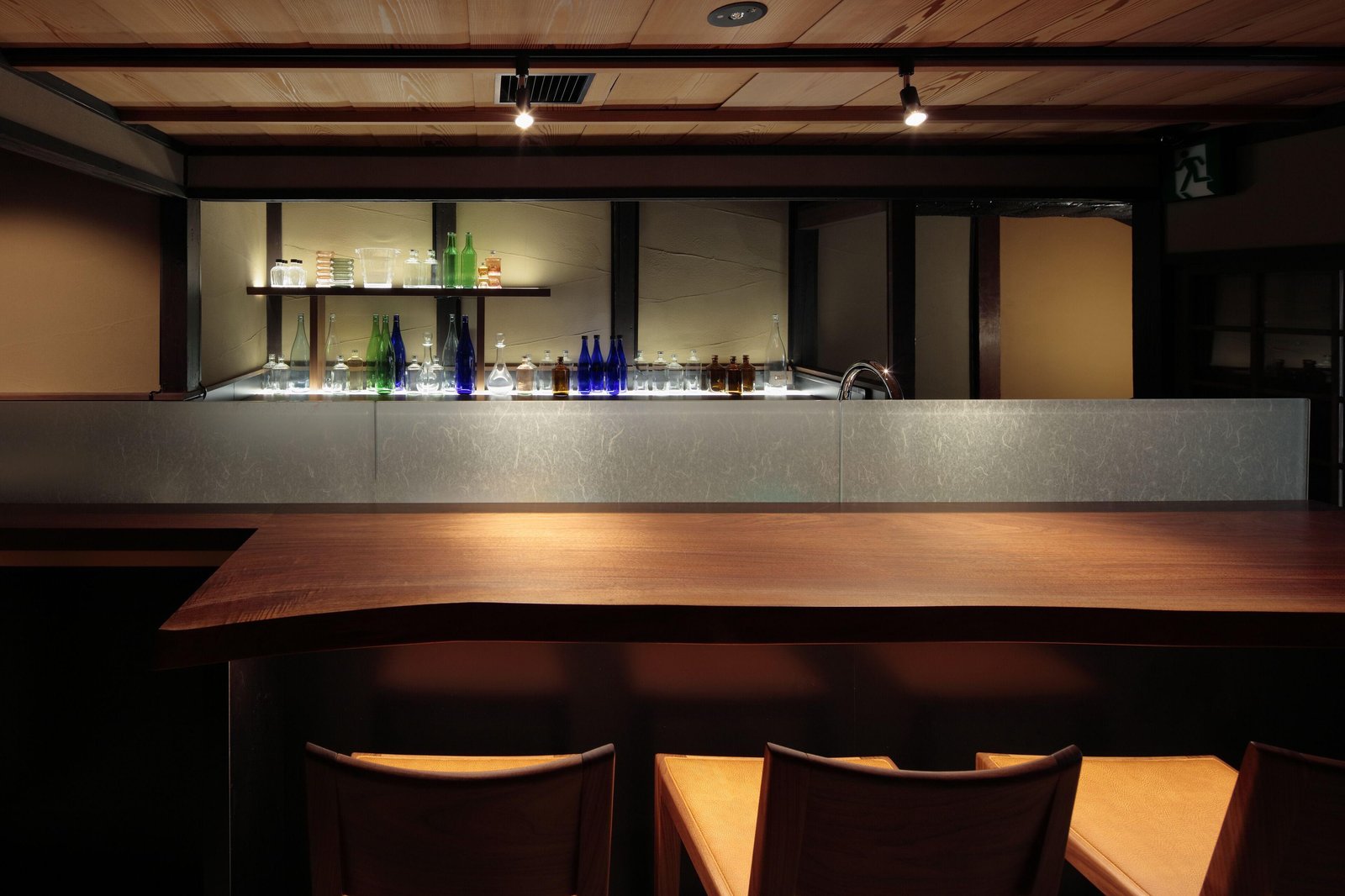 Candeo Hotels Kyoto Karasuma Rokkaku, kyo-machiya lounge & bar