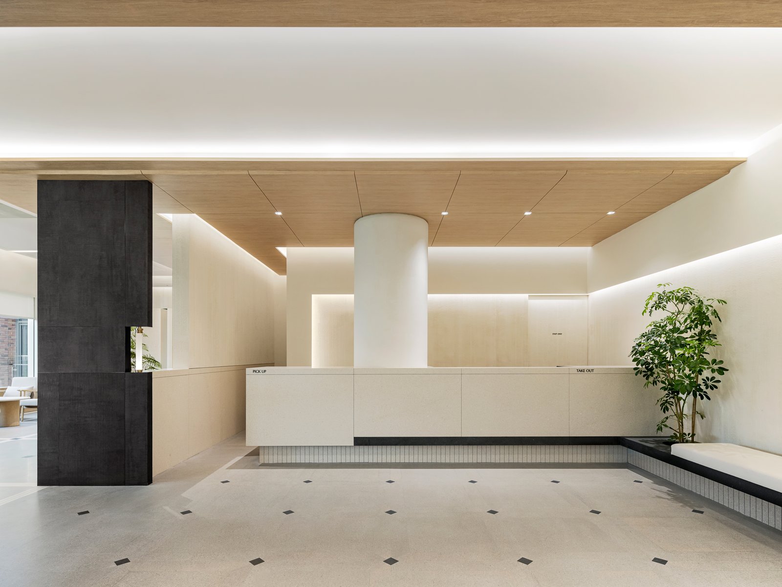 CANDEO HOTELS Kyoto Karasuma Rokkaku — vibe