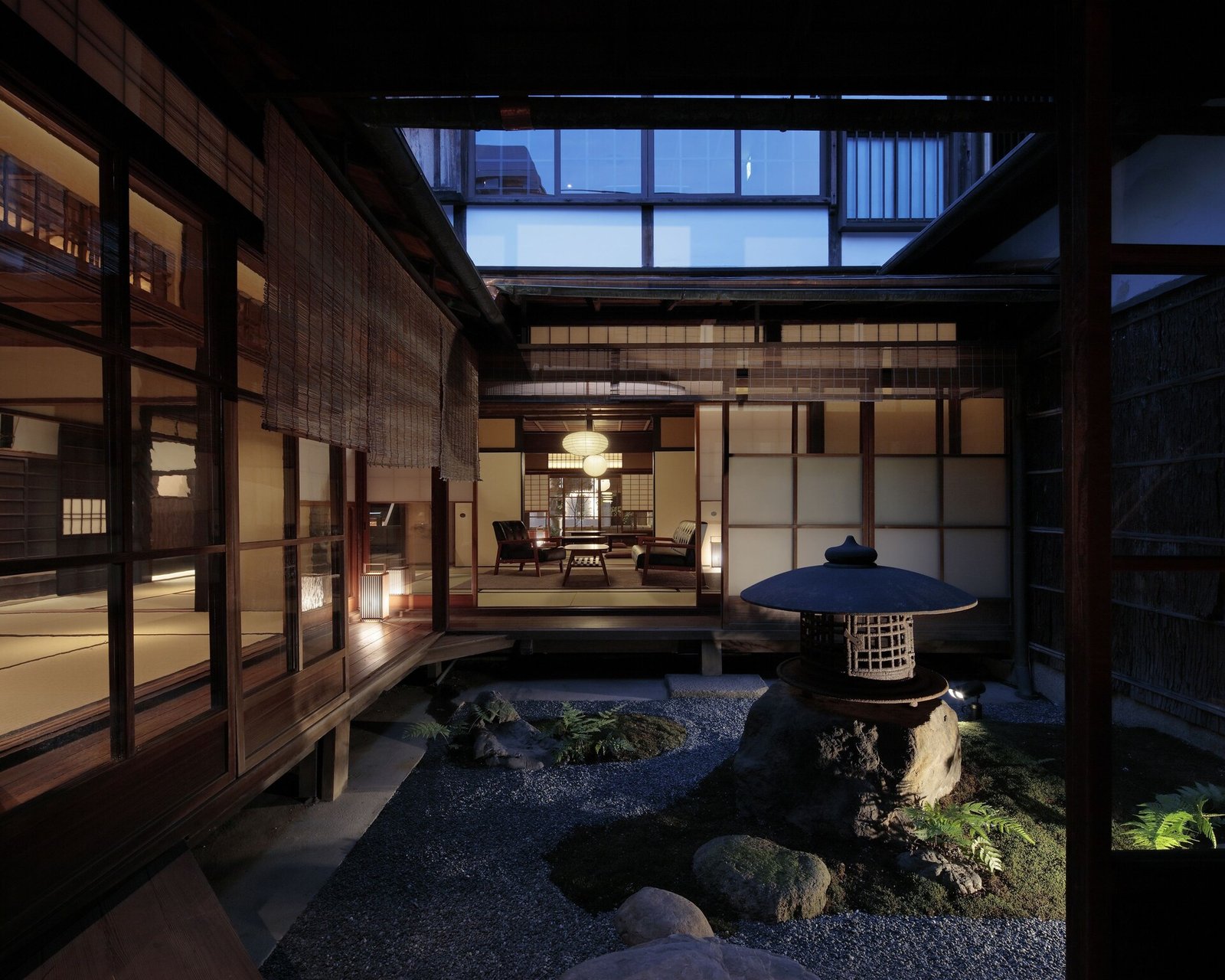 CANDEO HOTELS Kyoto Karasuma Rokkaku — vibe