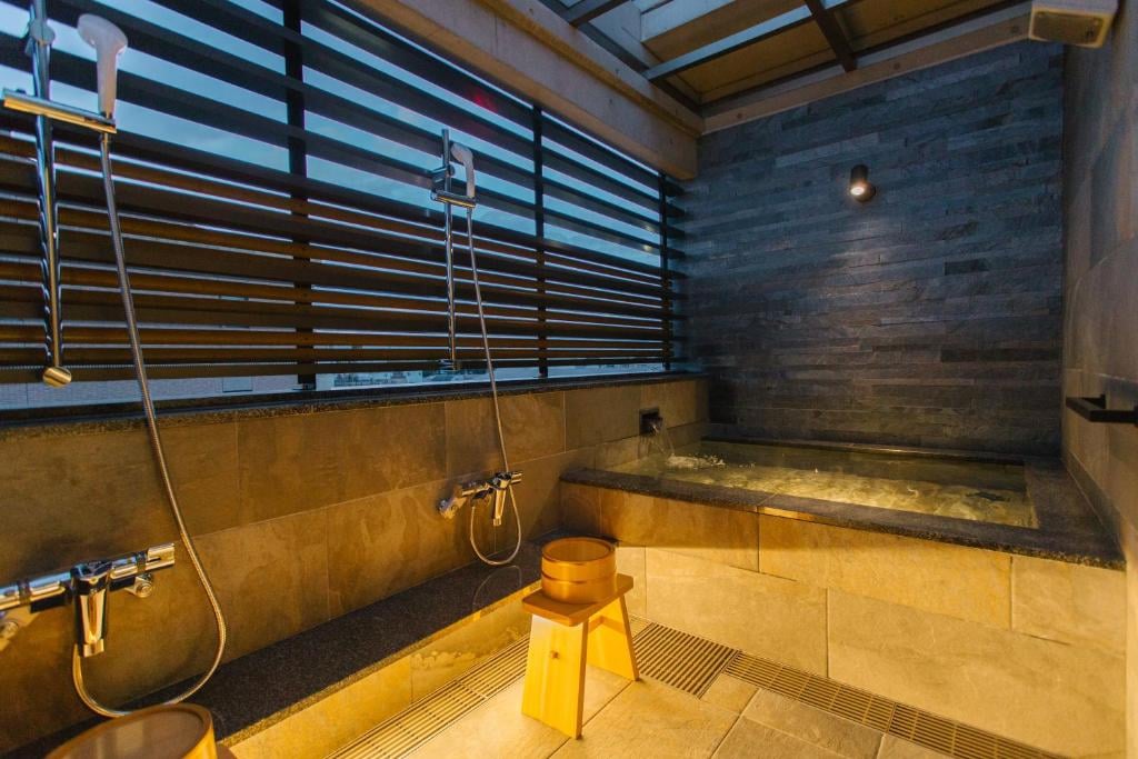 Higashiyama Shikikaboku — wellness