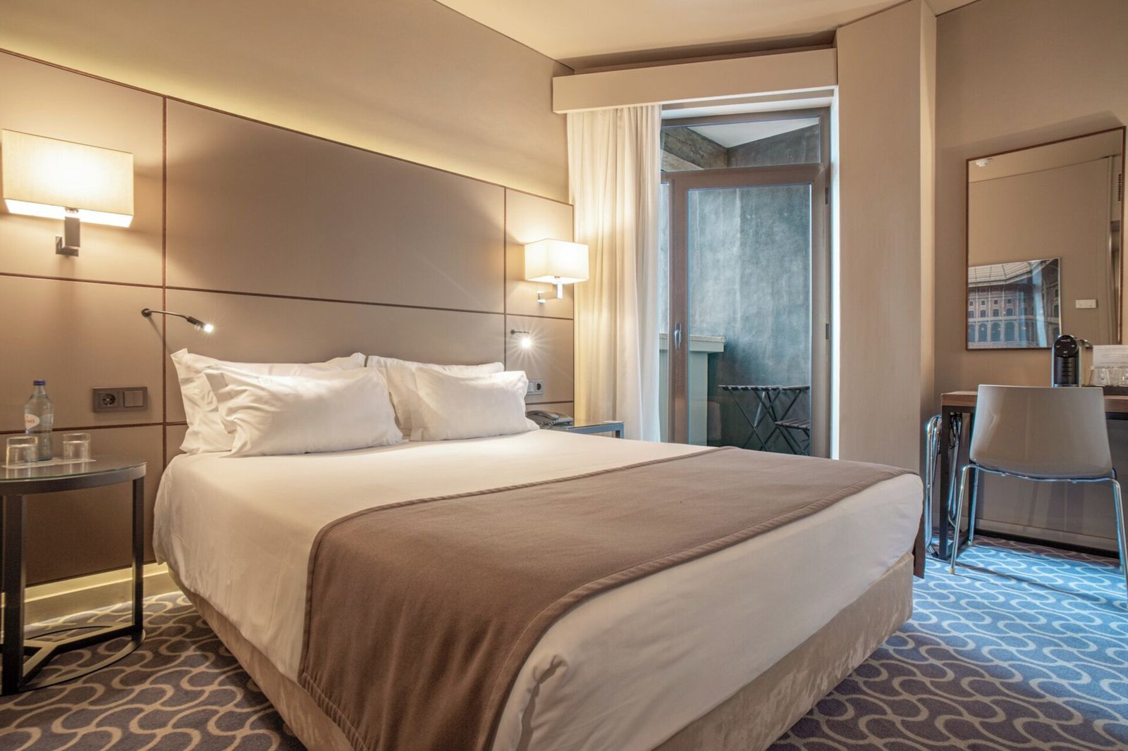 Hotel Dom Henrique Downtown — rooms