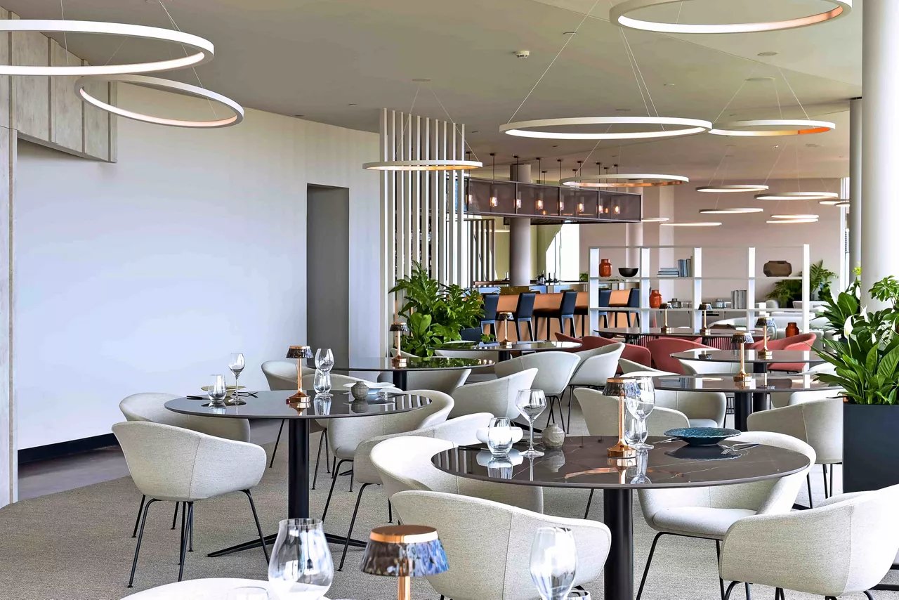 Porto Palácio Hotel By The Editory — eat & drink