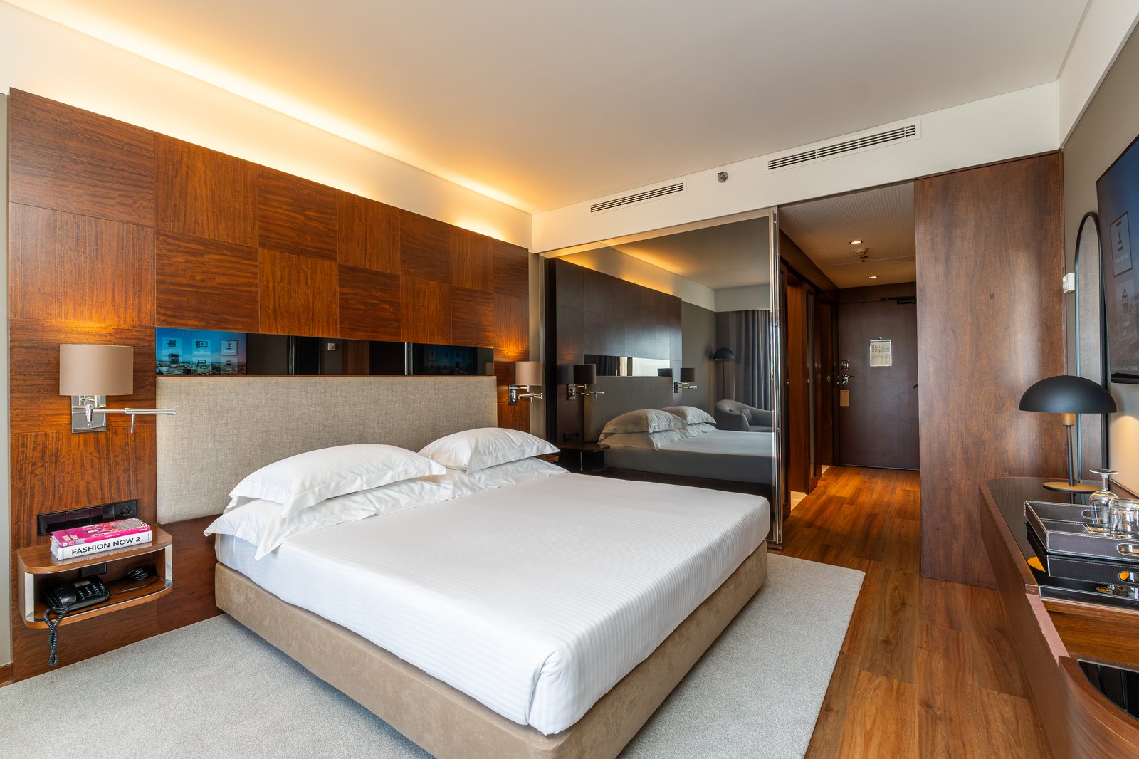 Porto Palácio Hotel By The Editory — rooms
