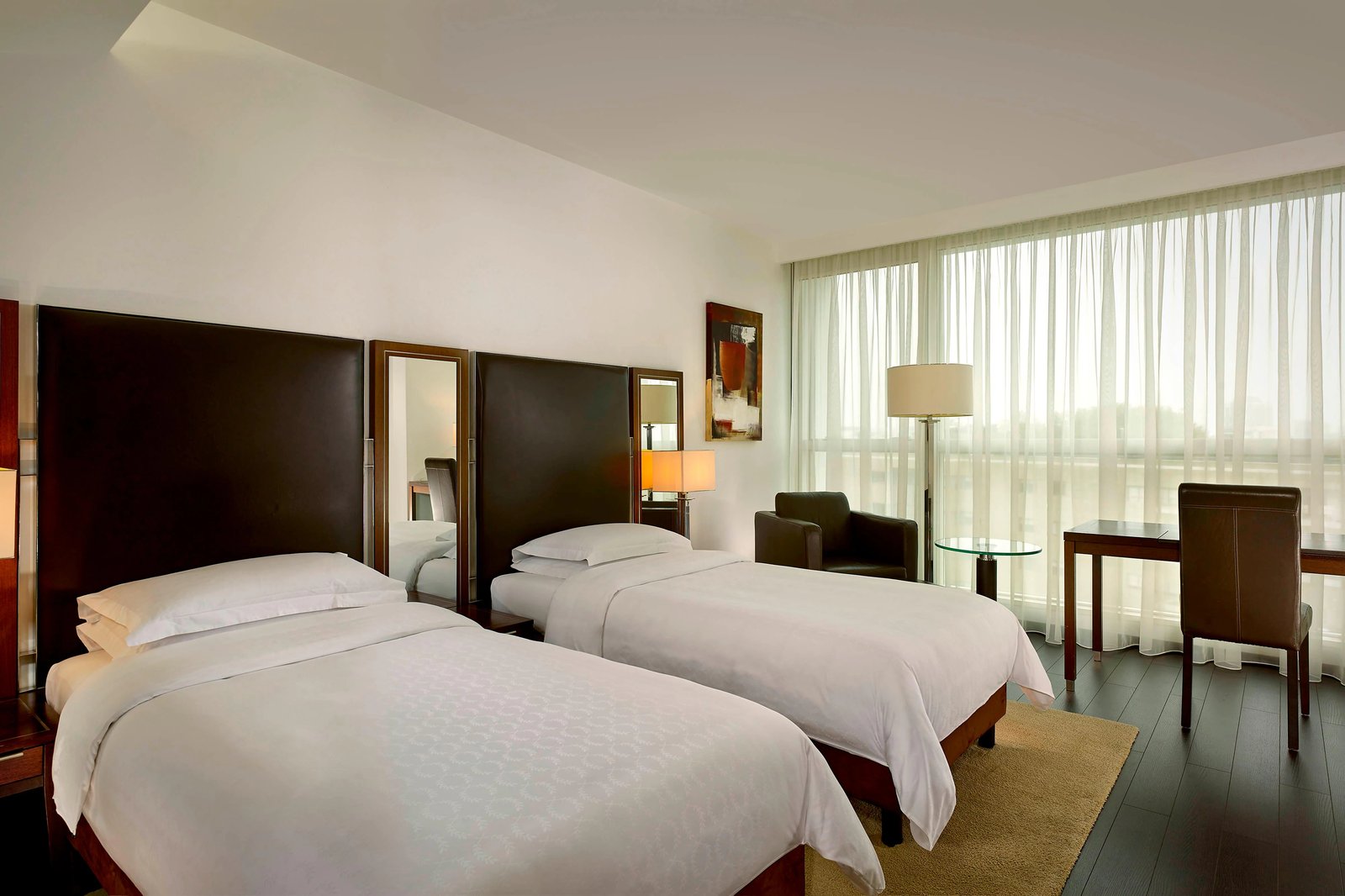 Sheraton Porto Hotel & Spa — rooms