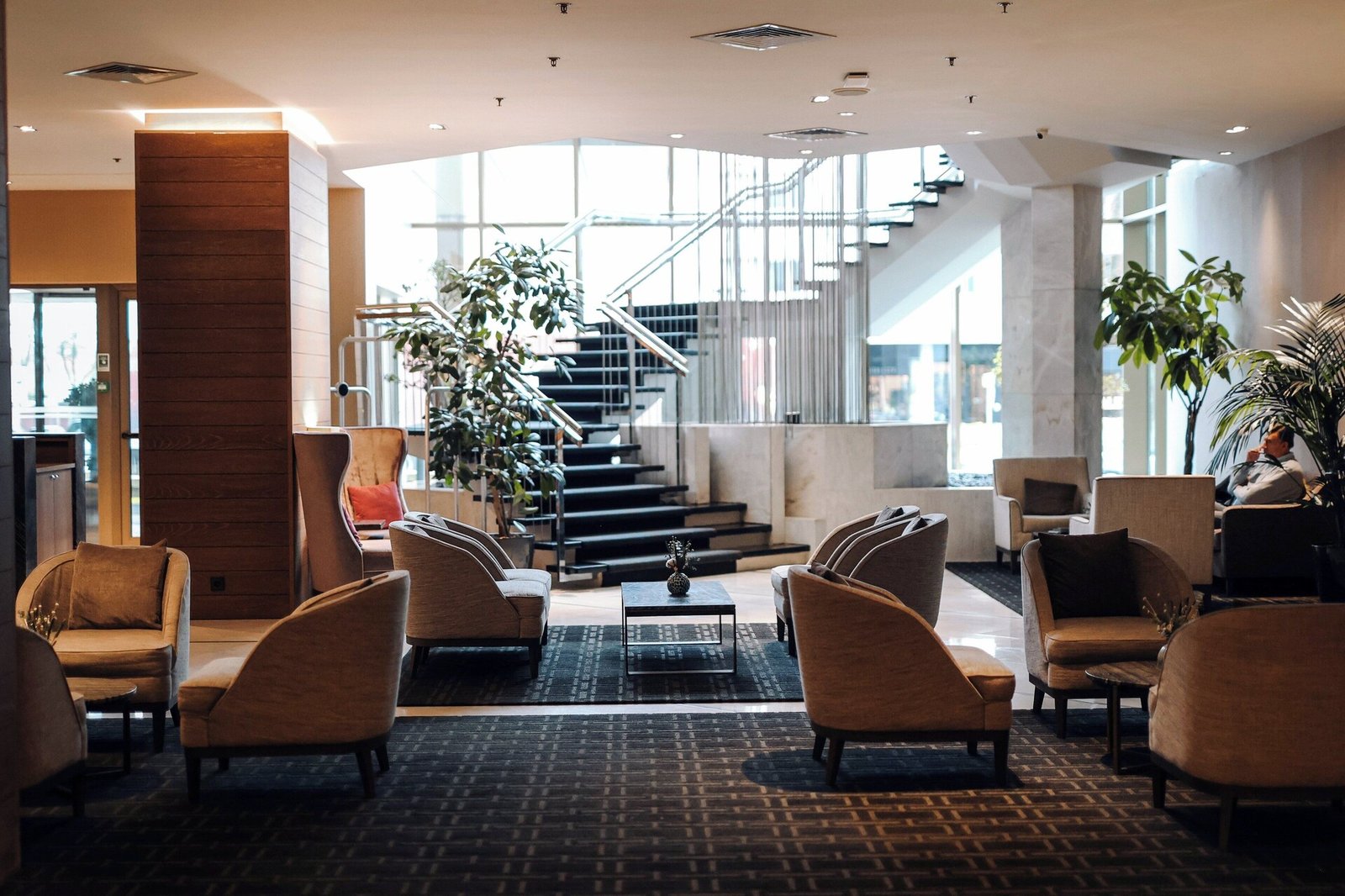 Crowne Plaza Porto Hotel — vibe