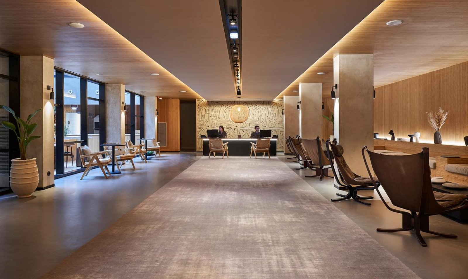 PortoBay Hotel Teatro — vibe
