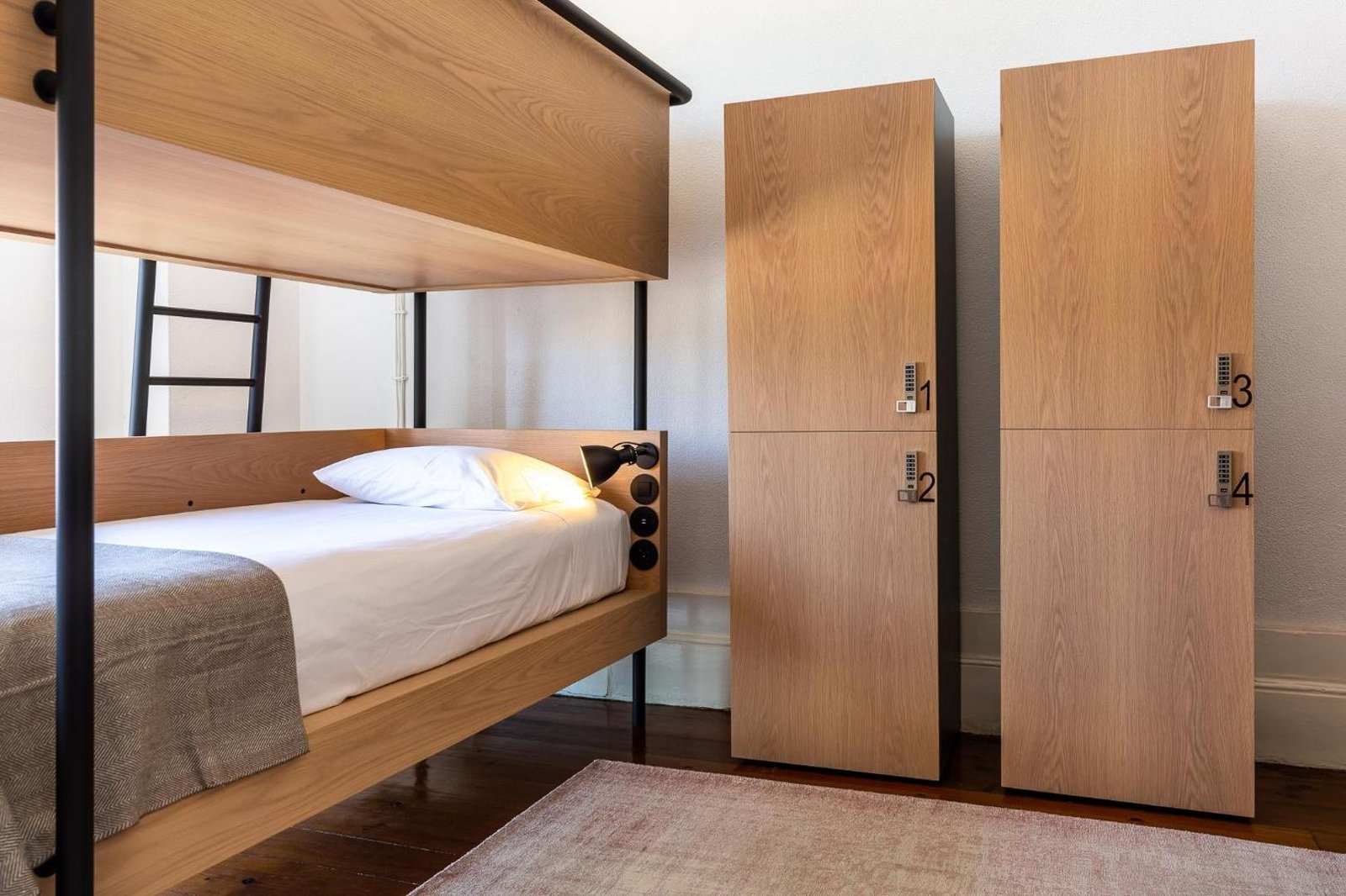 Gallery Hostel — rooms
