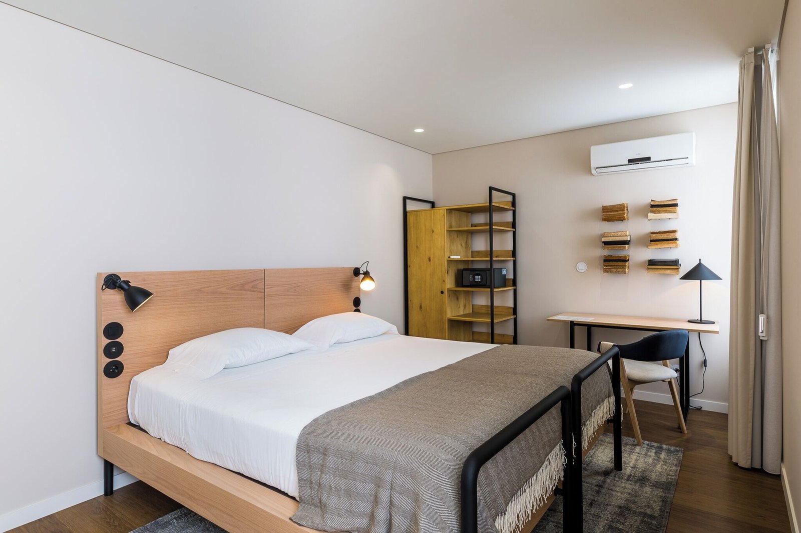 Gallery Hostel — rooms