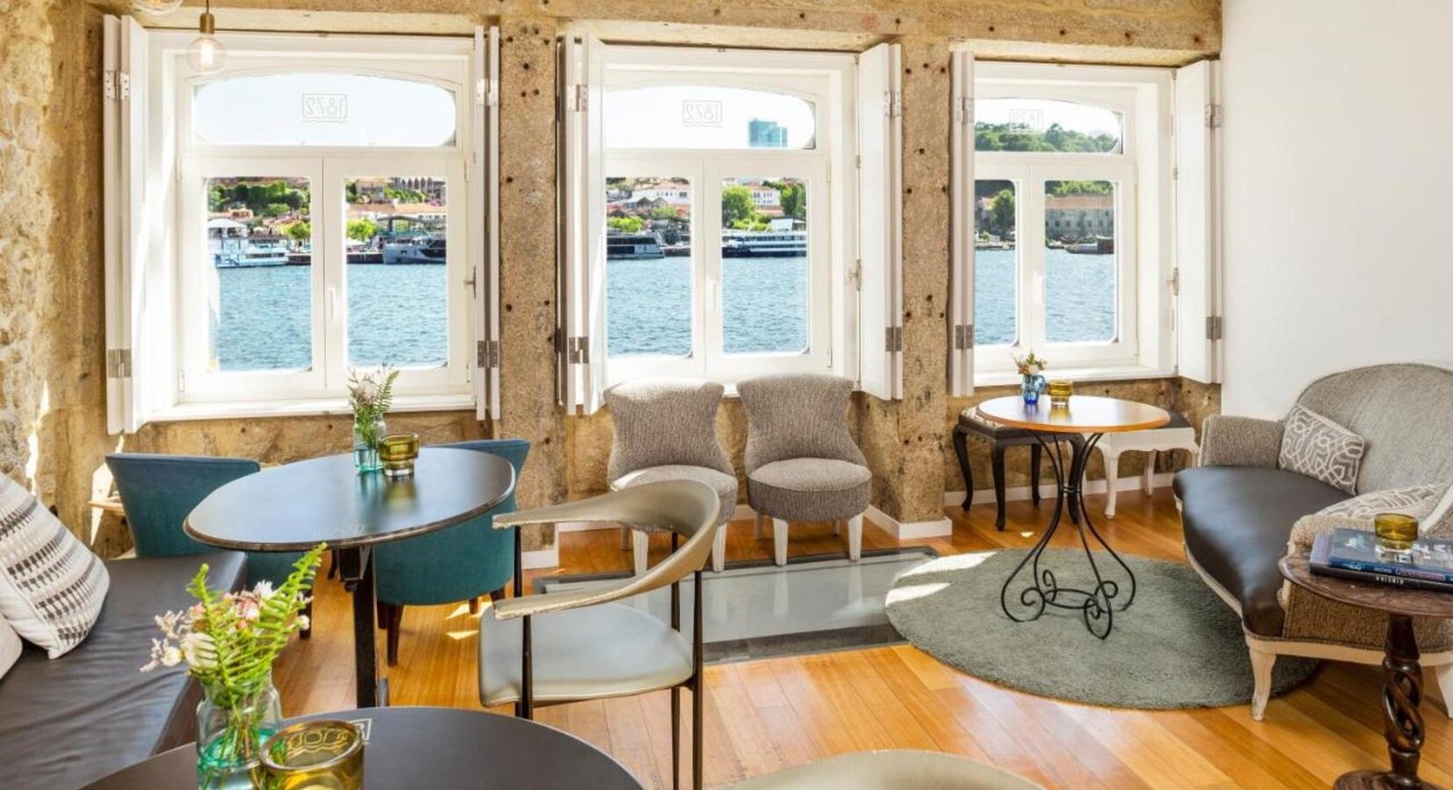 1872 River House — eat & drink