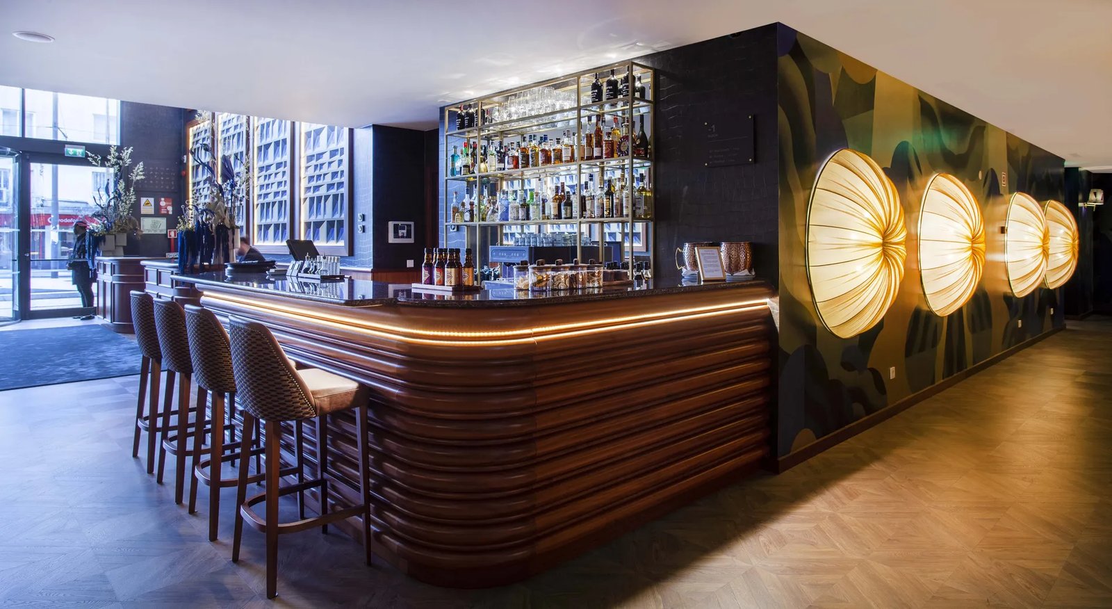 Wine & Books Hotels | Porto — eat & drink