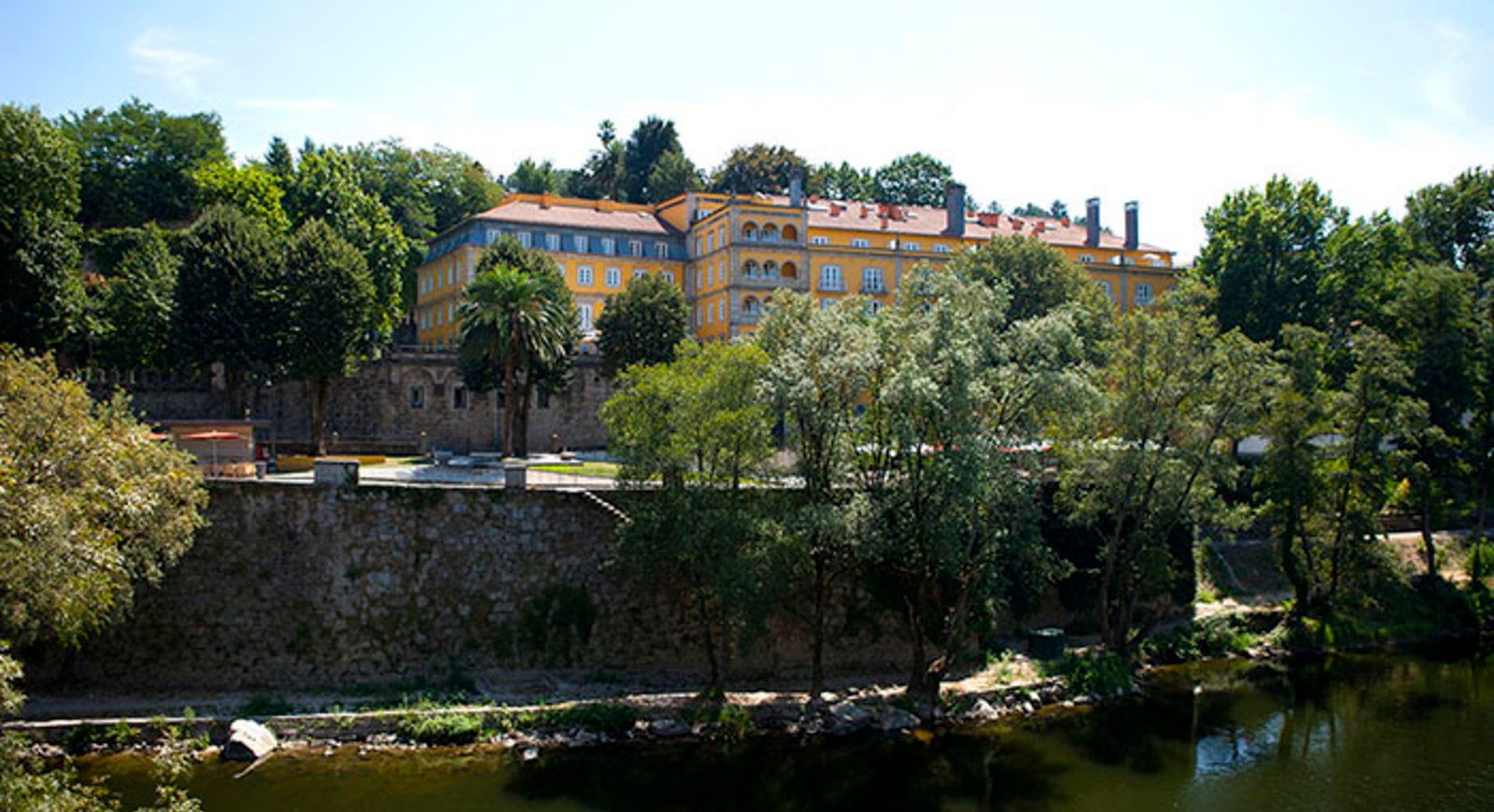 Casa da Calçada — backstory