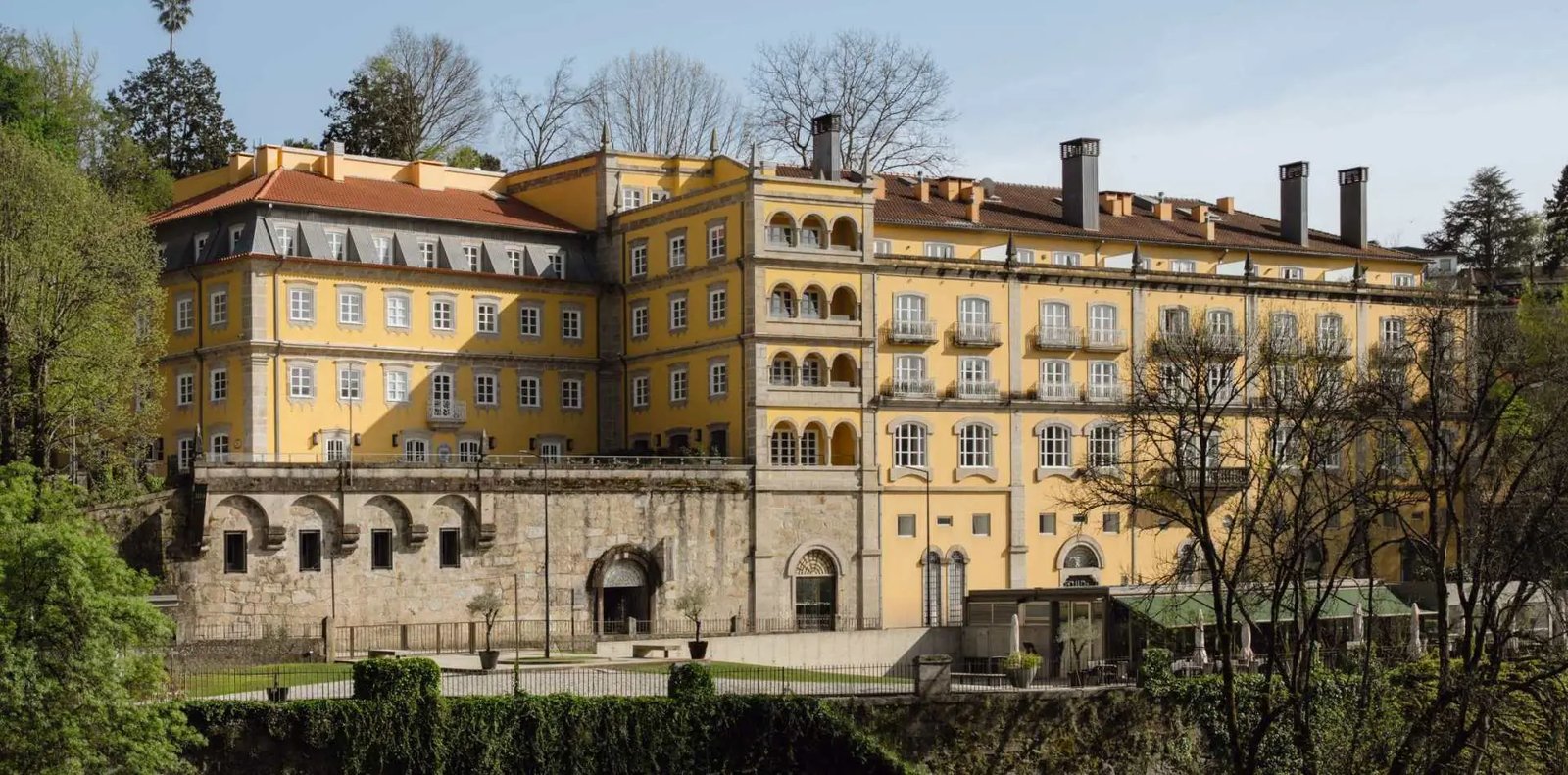 Casa da Calçada — backstory