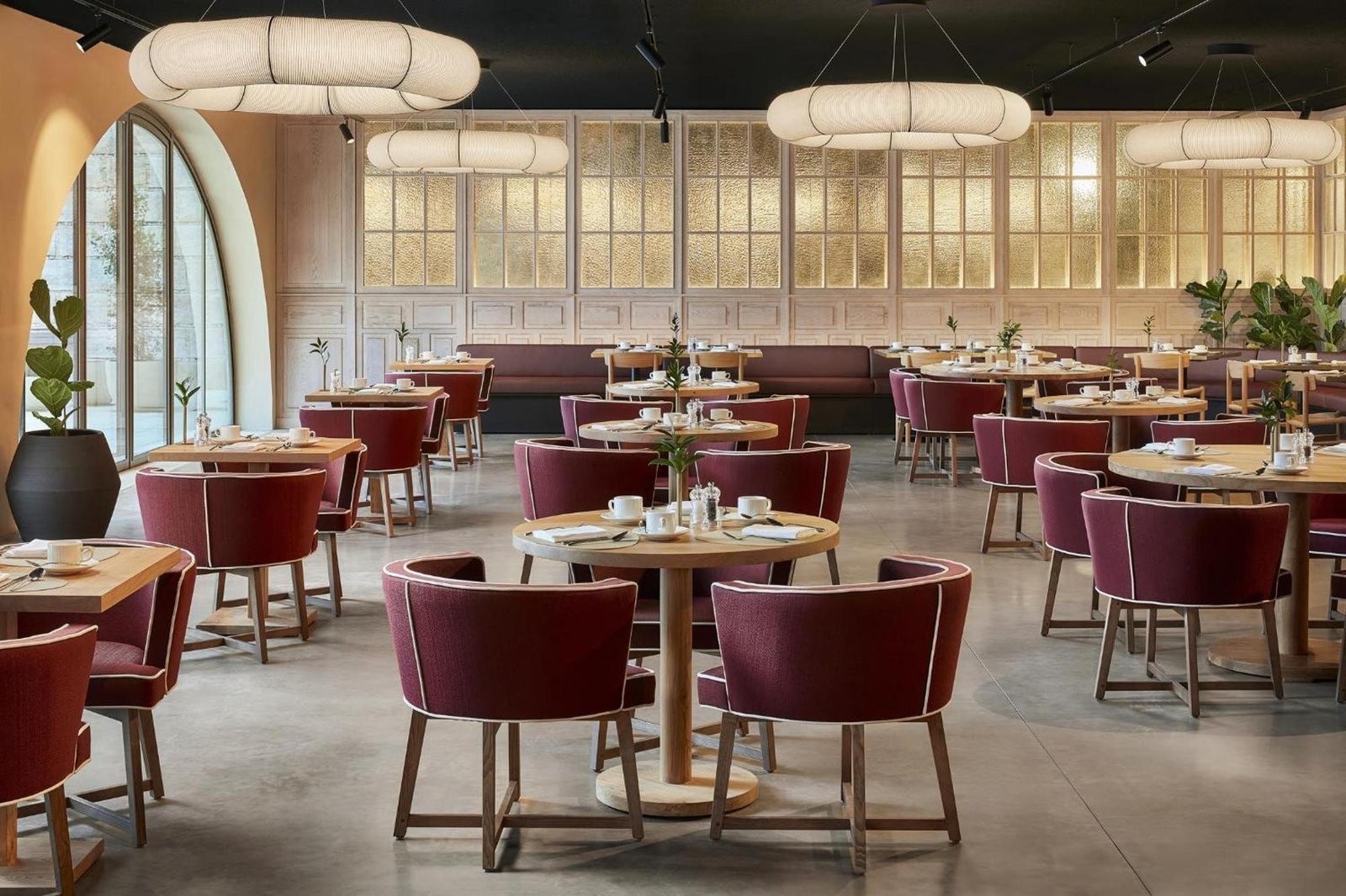 Hotel Tivoli Kopke — eat & drink