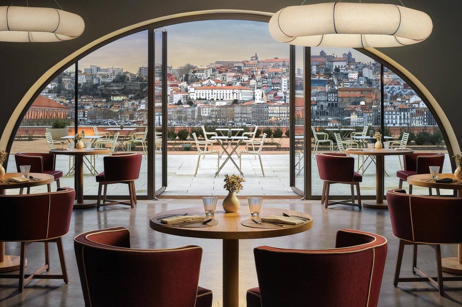 Hotel Tivoli Kopke — eat & drink