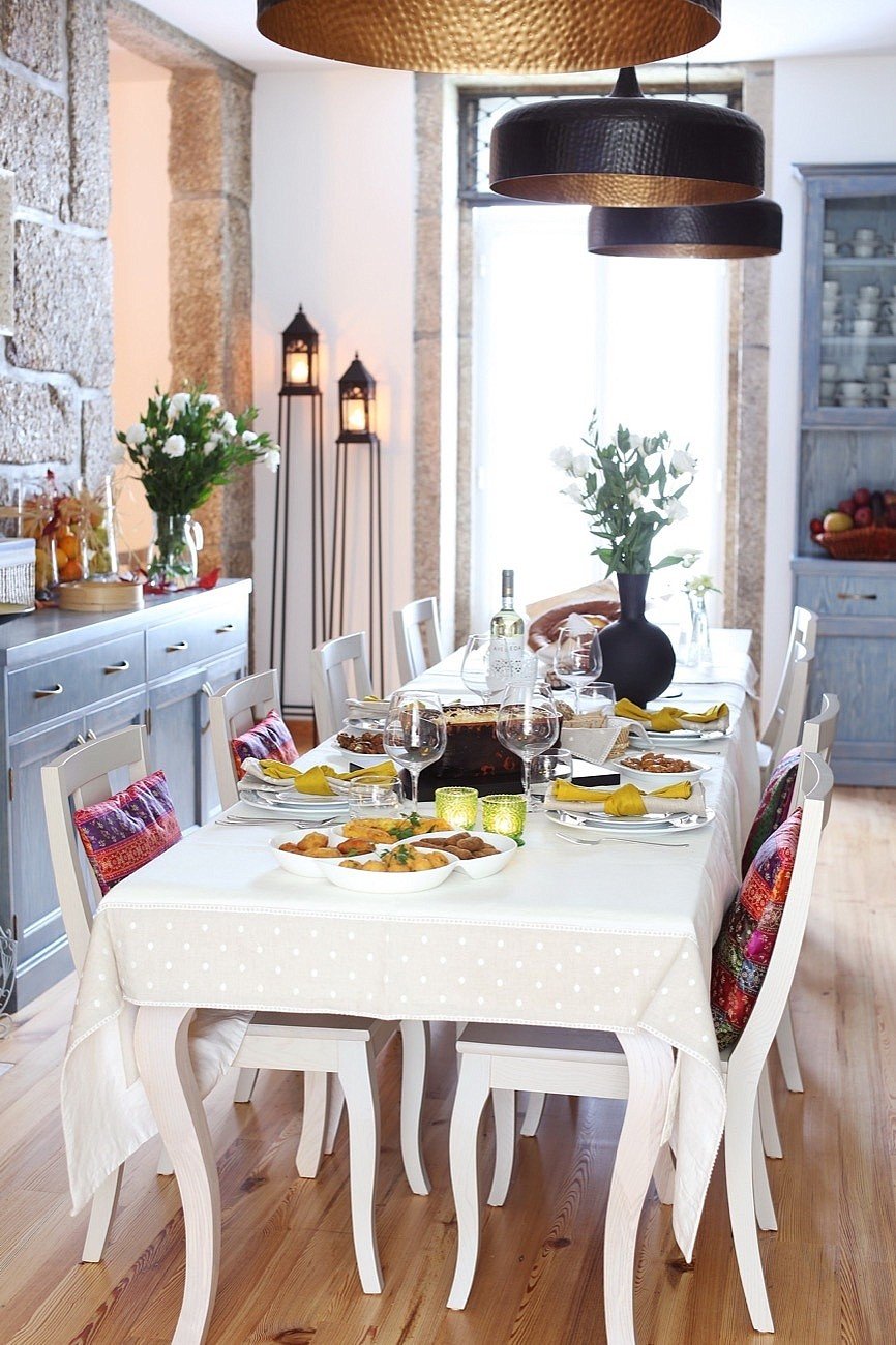 Solar Egas Moniz — eat & drink