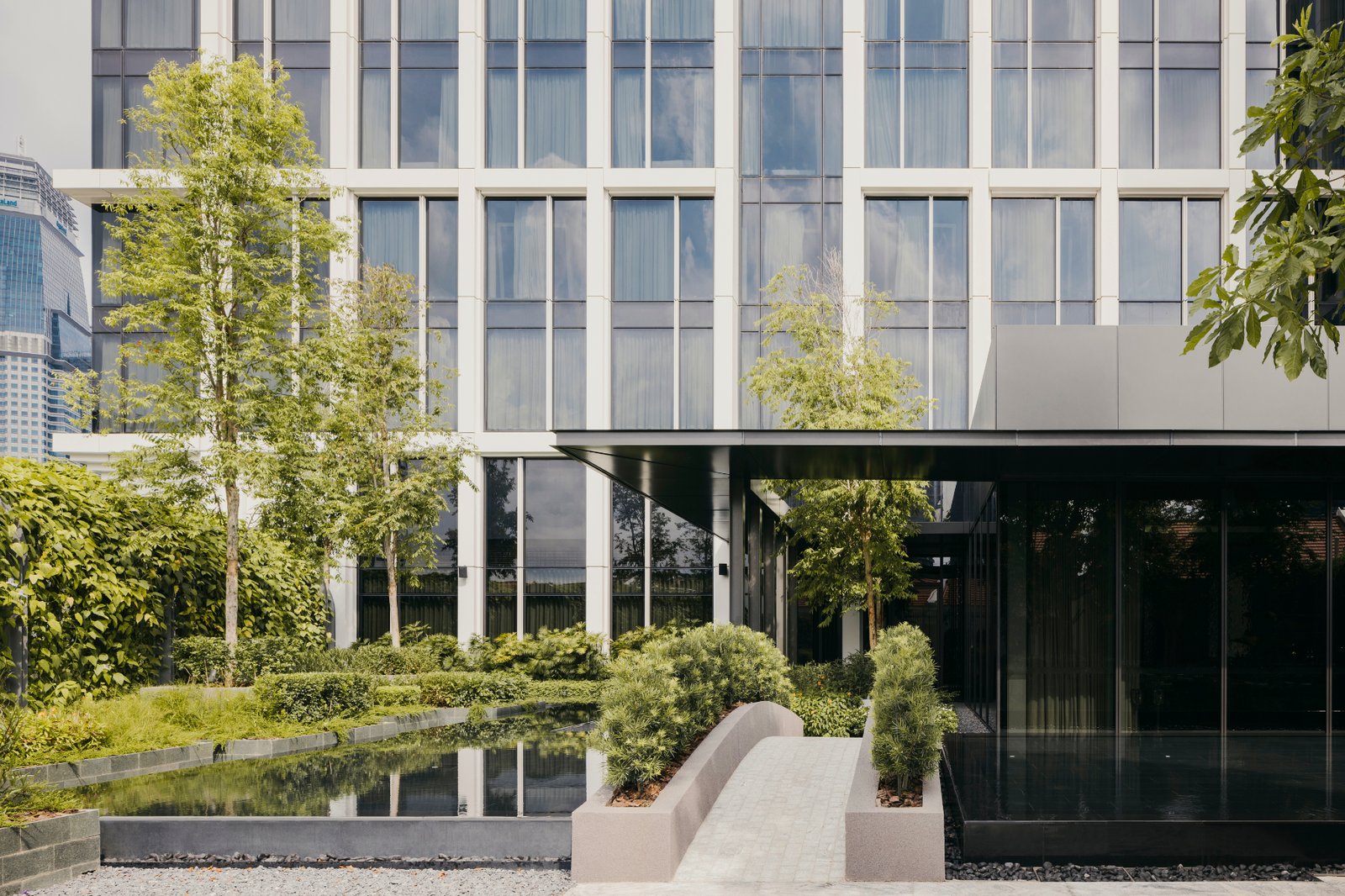 Mondrian Singapore Duxton — vibe