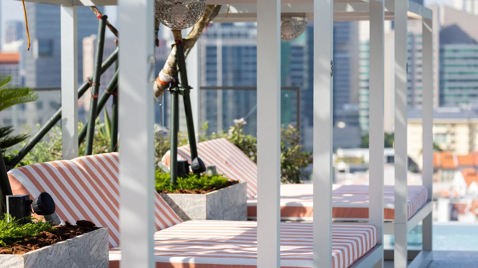 Mondrian Singapore Duxton — vibe