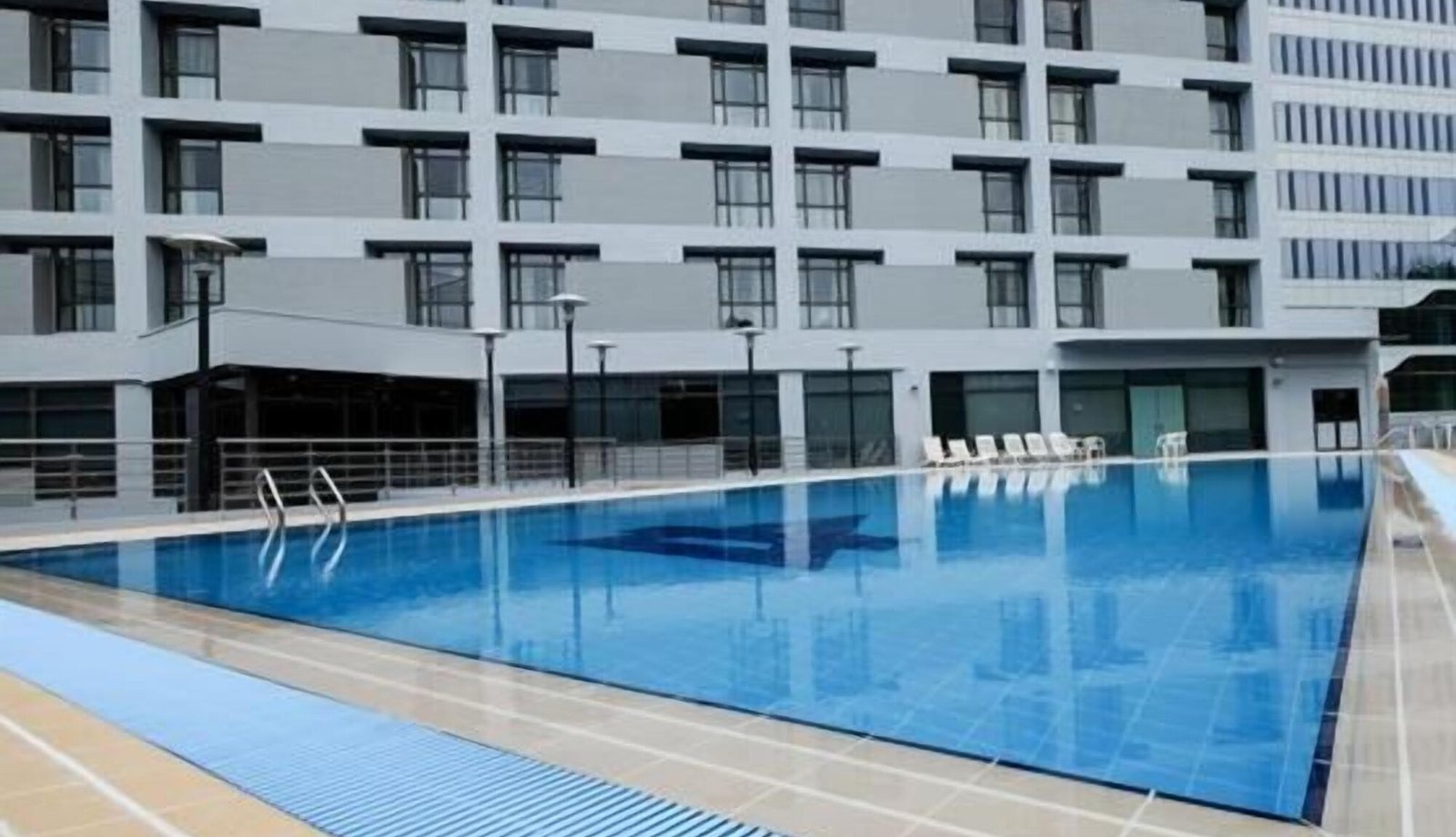 YWCA Fort Canning, the pool