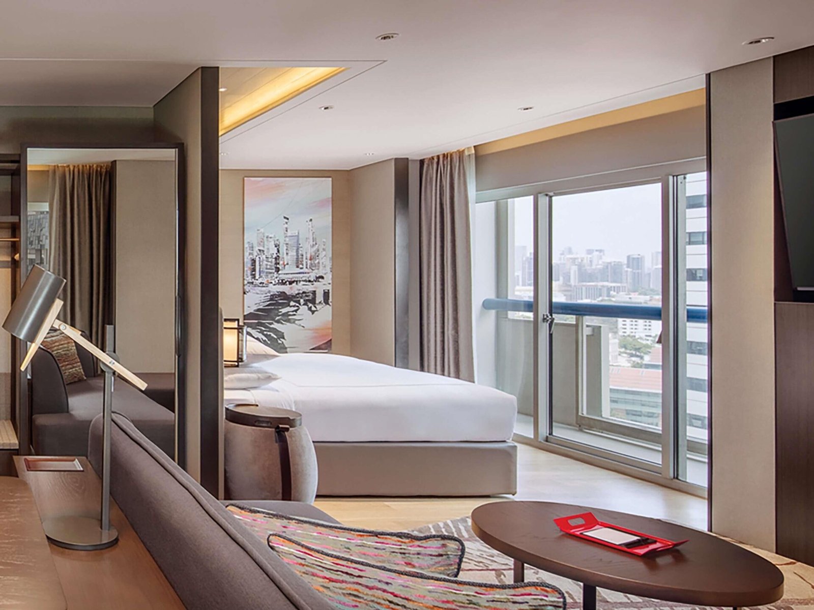 Swissôtel The Stamford Singapore — rooms