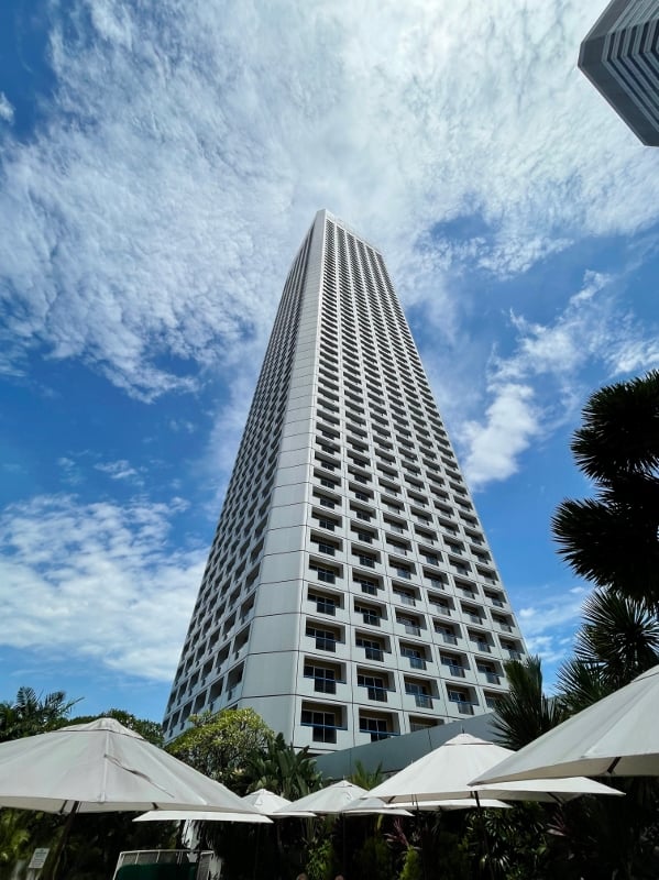 Swissôtel The Stamford Singapore — backstory