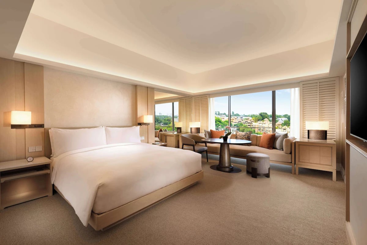 Conrad Singapore Orchard — rooms