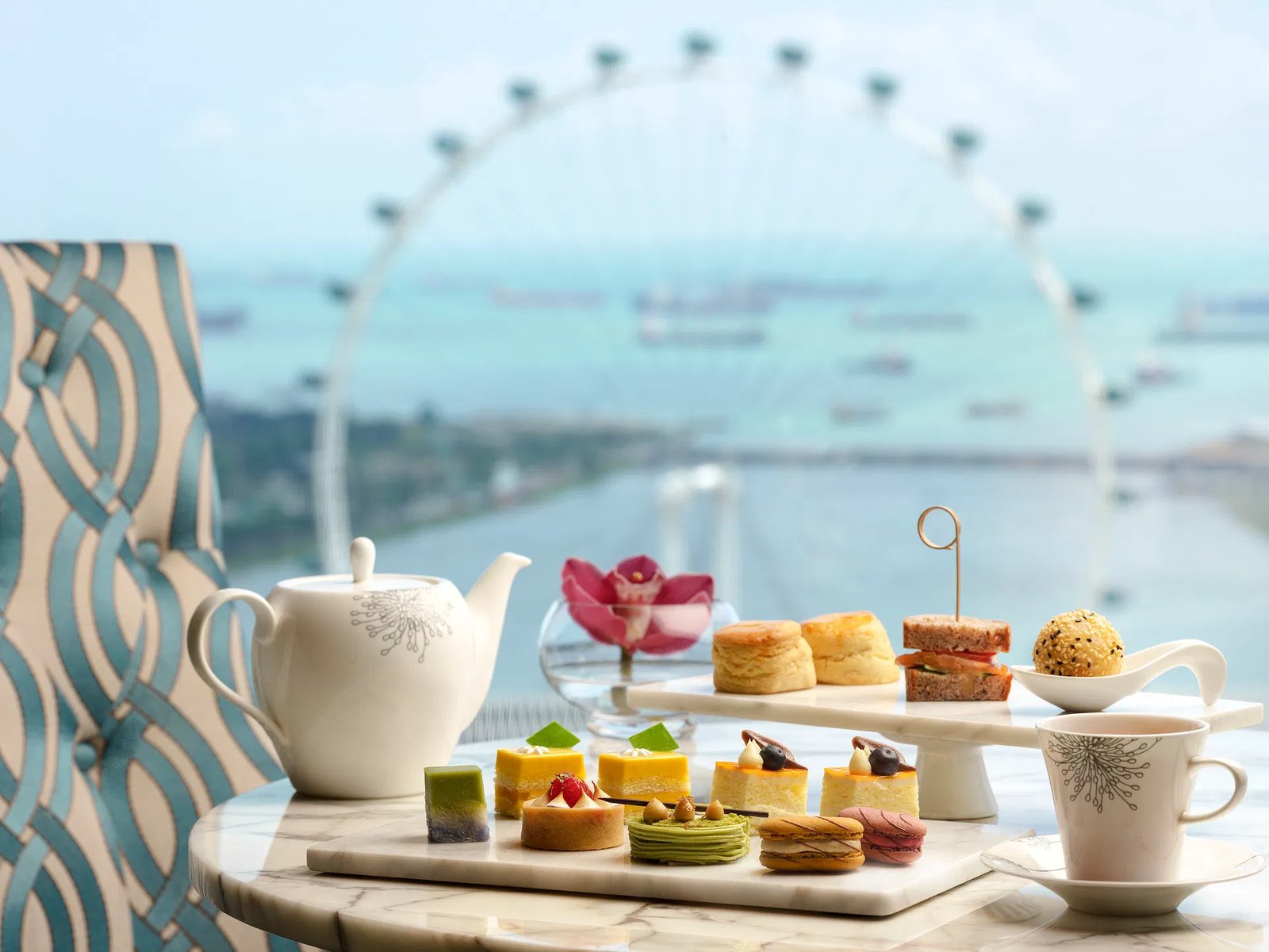 Pan Pacific Singapore — eat & drink
