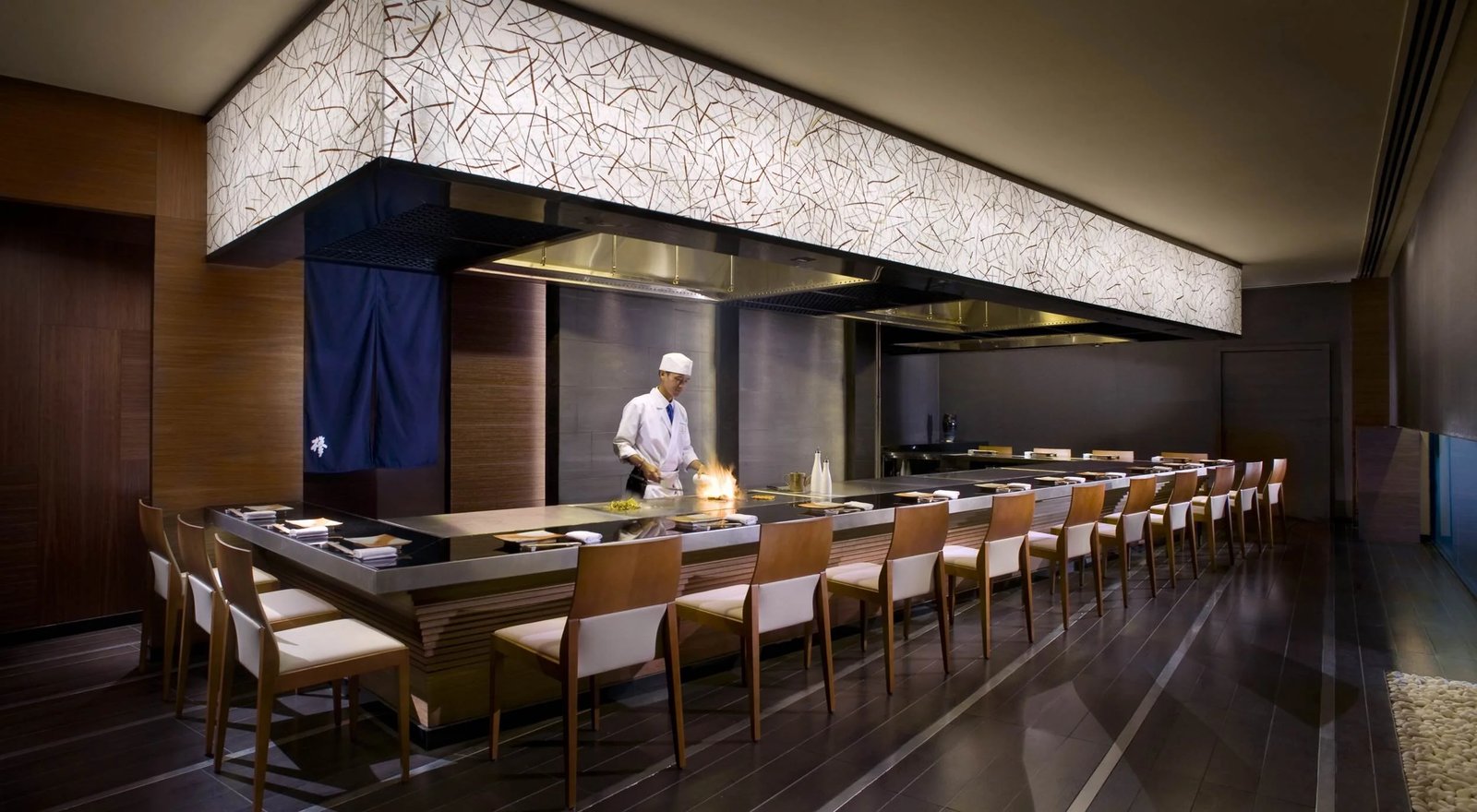 Pan Pacific Singapore — eat & drink