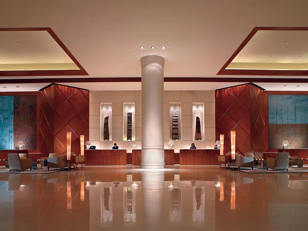 Fairmont Singapore — vibe