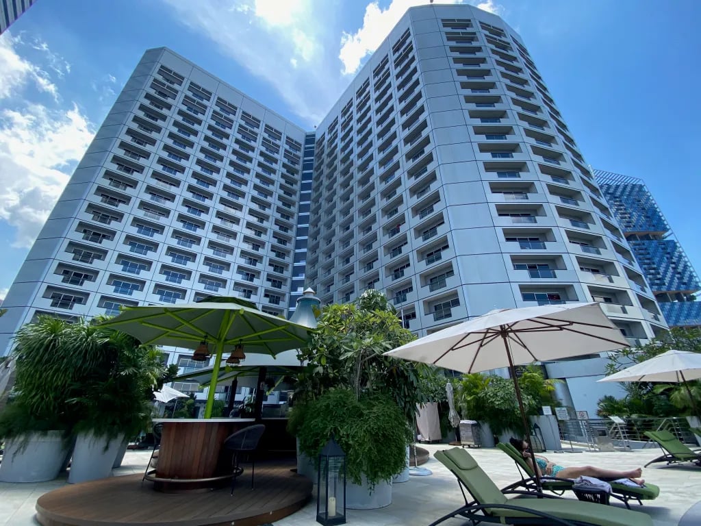 Fairmont Singapore — backstory