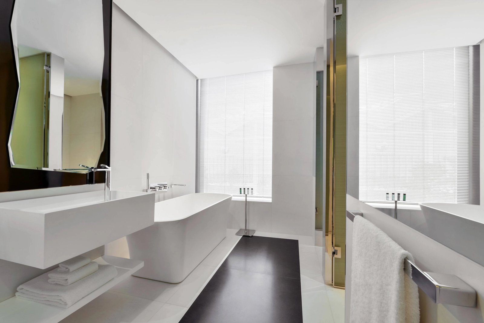 JW Marriott Hotel Singapore South Beach — rooms