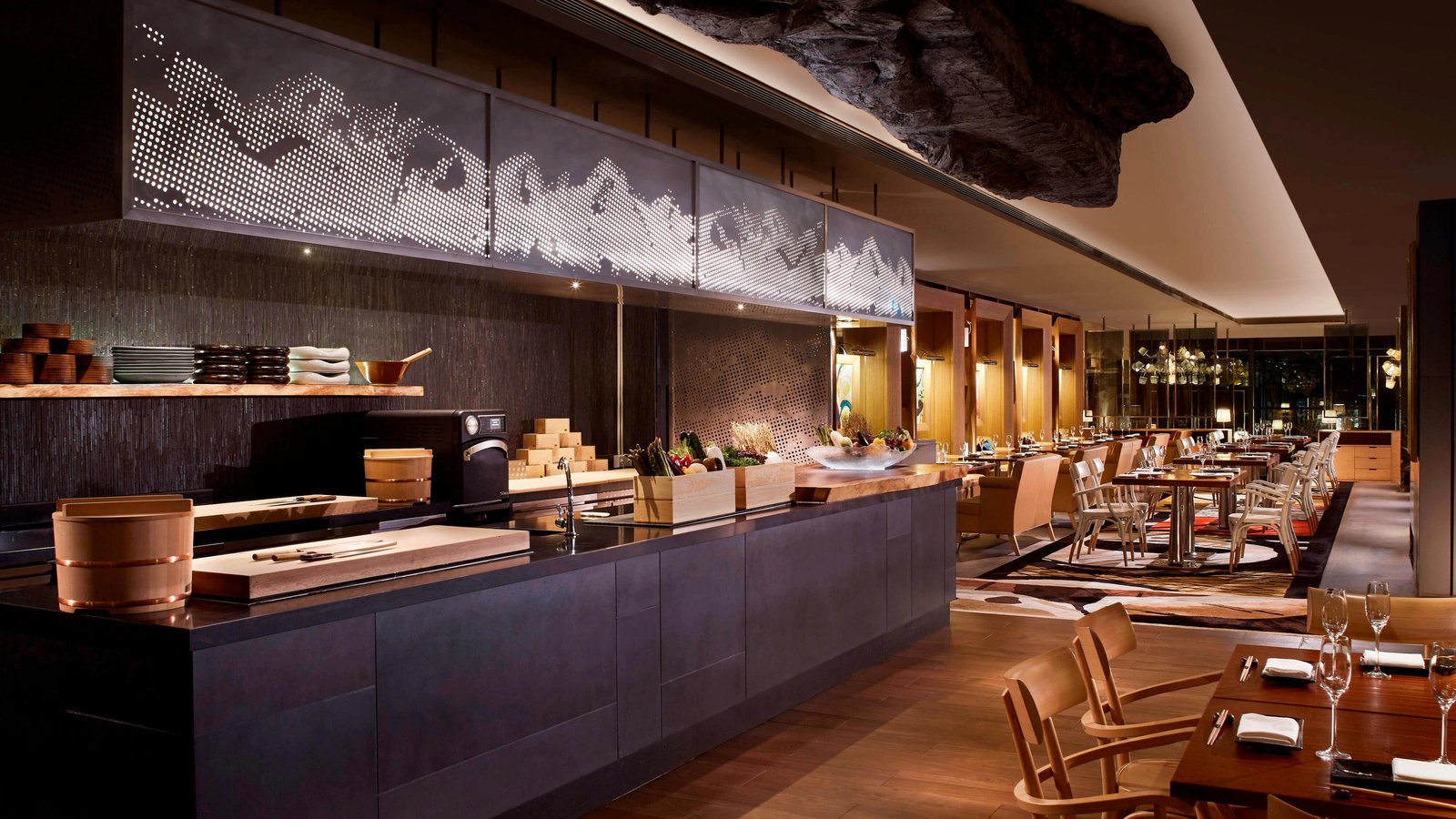 JW Marriott Hotel Singapore South Beach — eat & drink