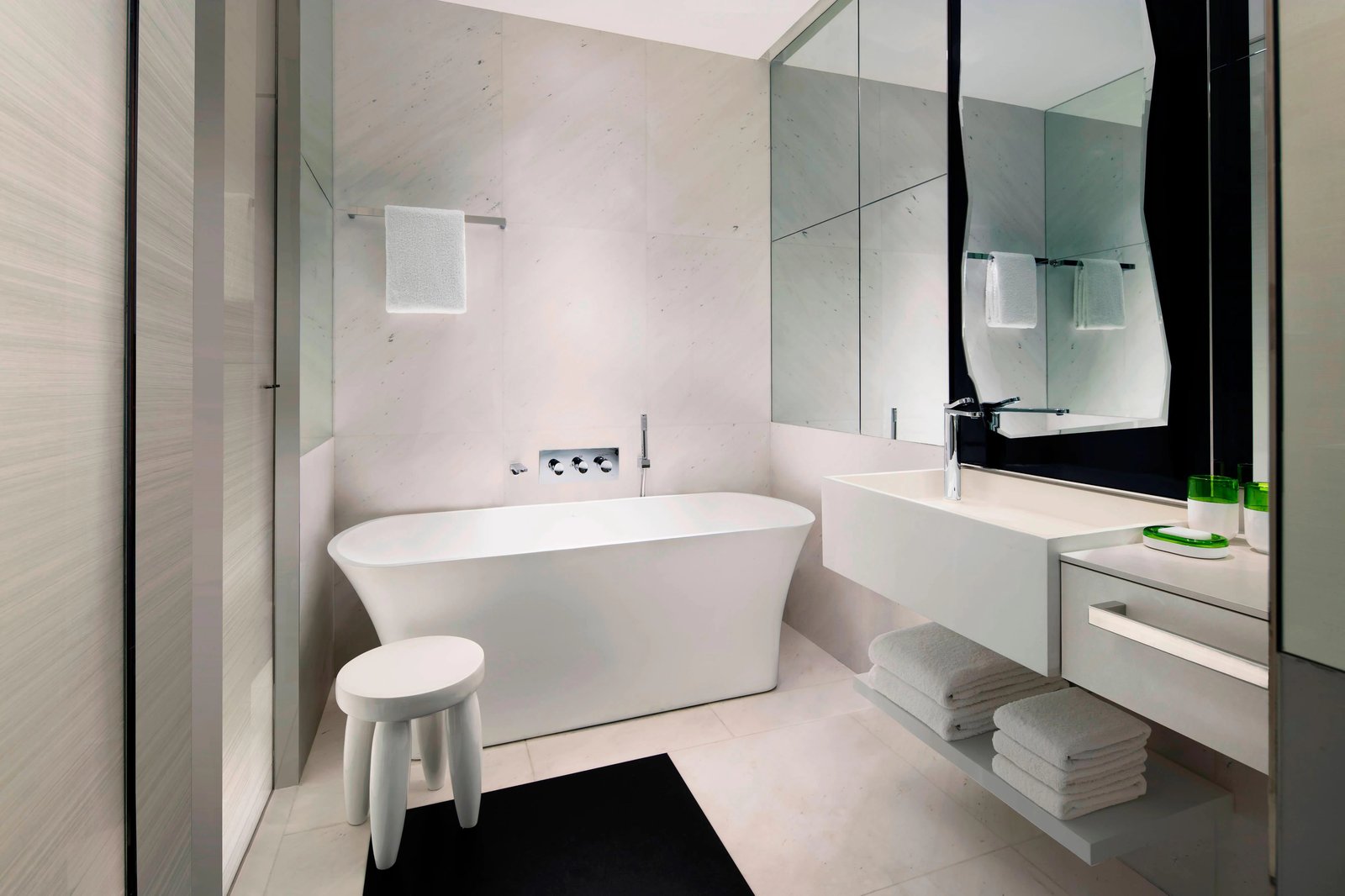 JW Marriott Hotel Singapore South Beach — rooms