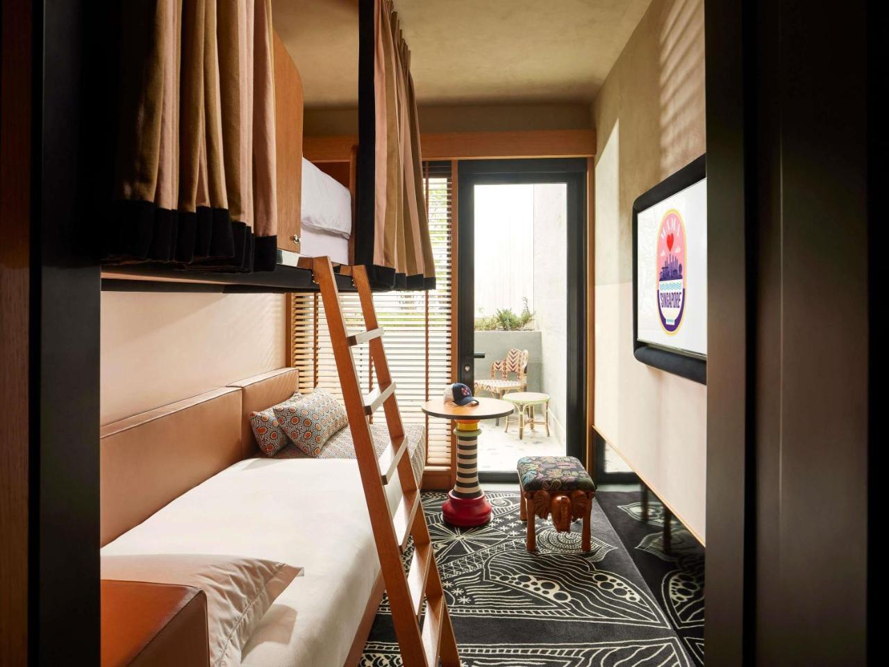 Mama Shelter Singapore Orchard — rooms