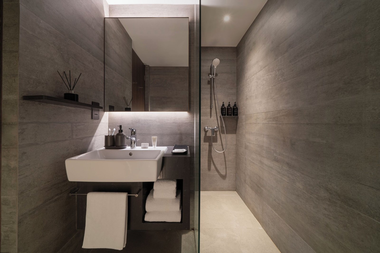 Oakwood Bencoolen Singapore — rooms