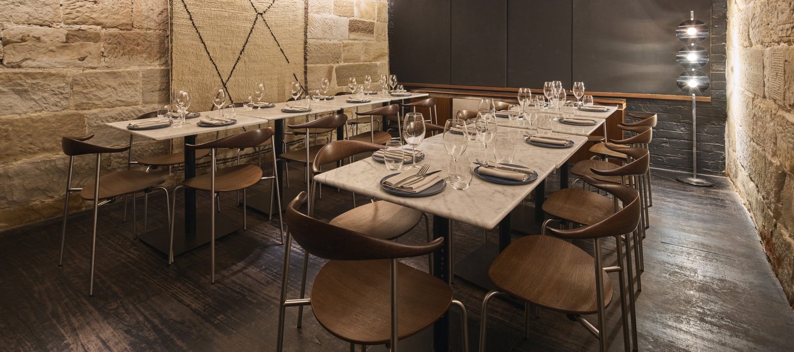 Harbour Rocks Hotel, at the table