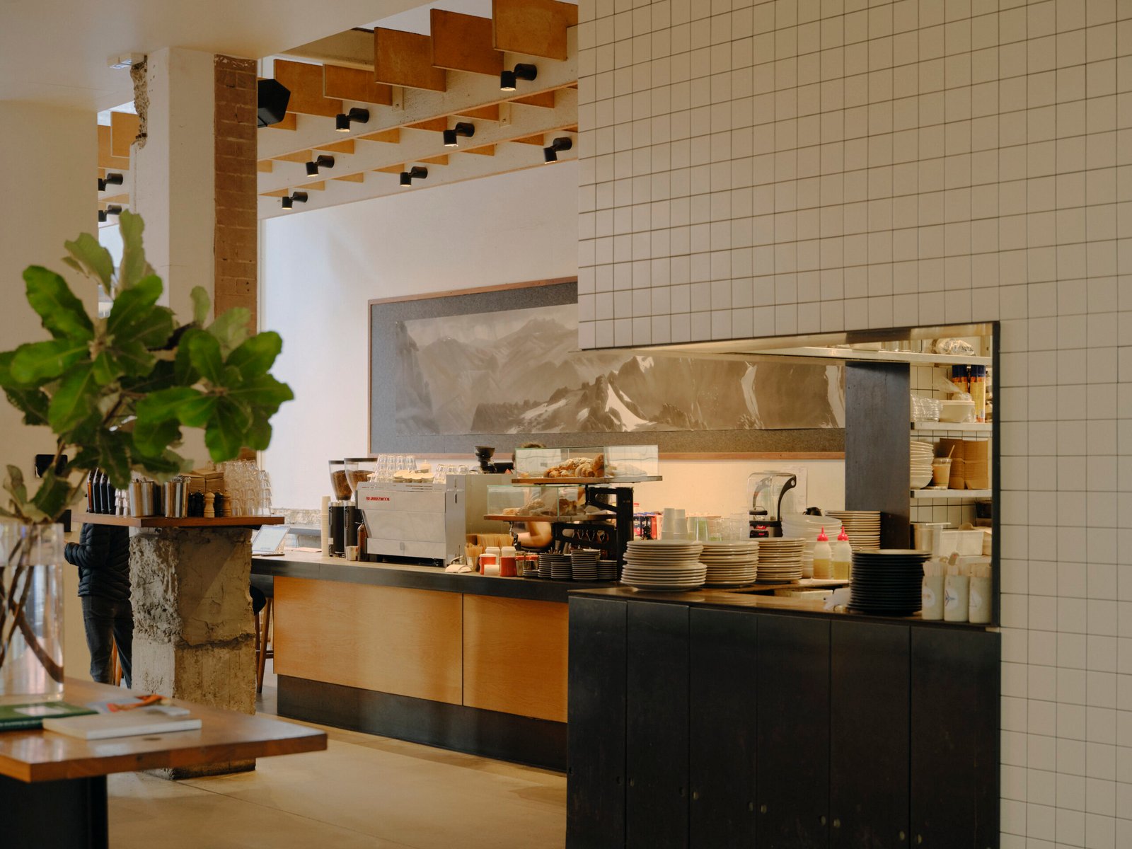 Paramount House Hotel — eat & drink