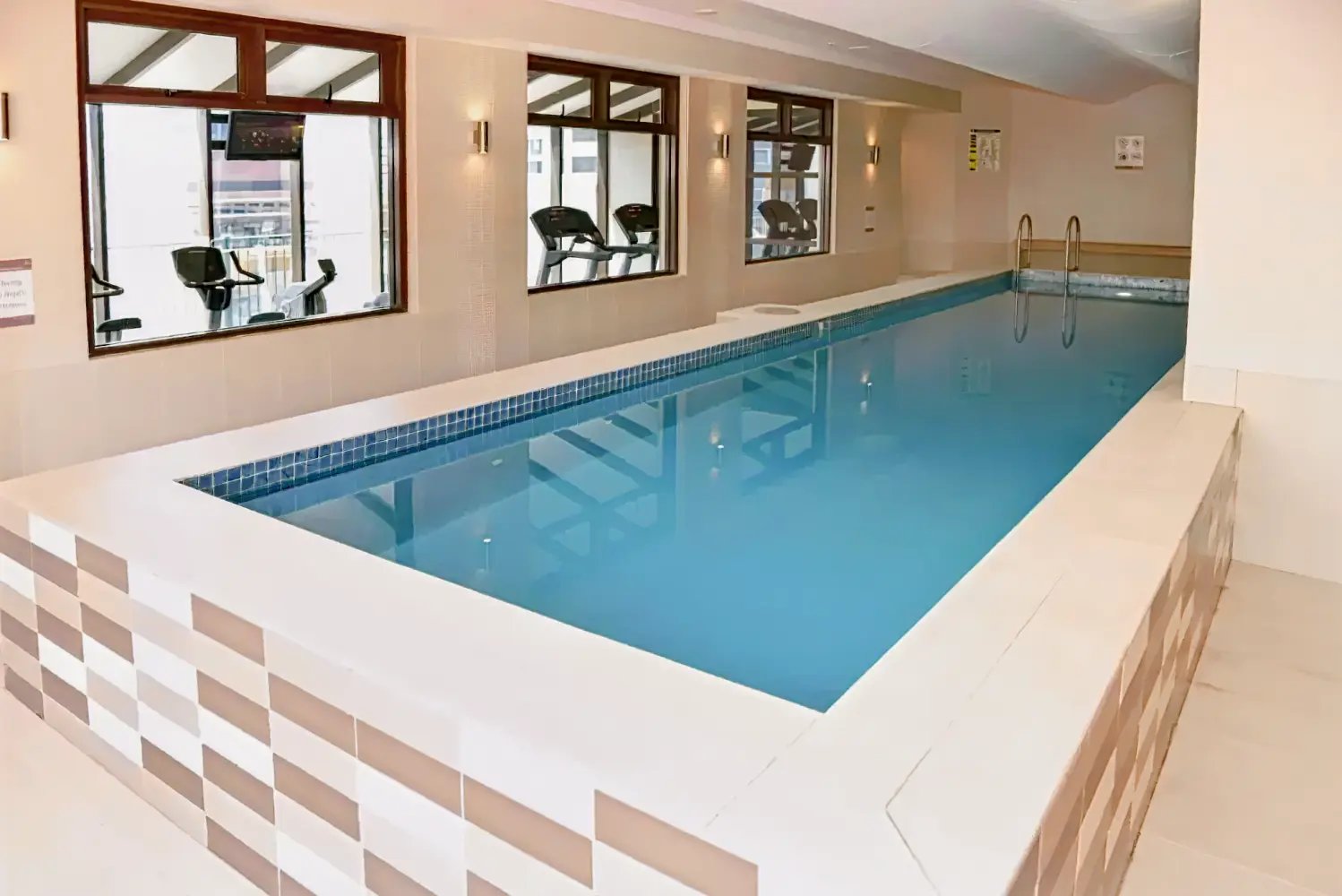 The Grace Sydney, the pool
