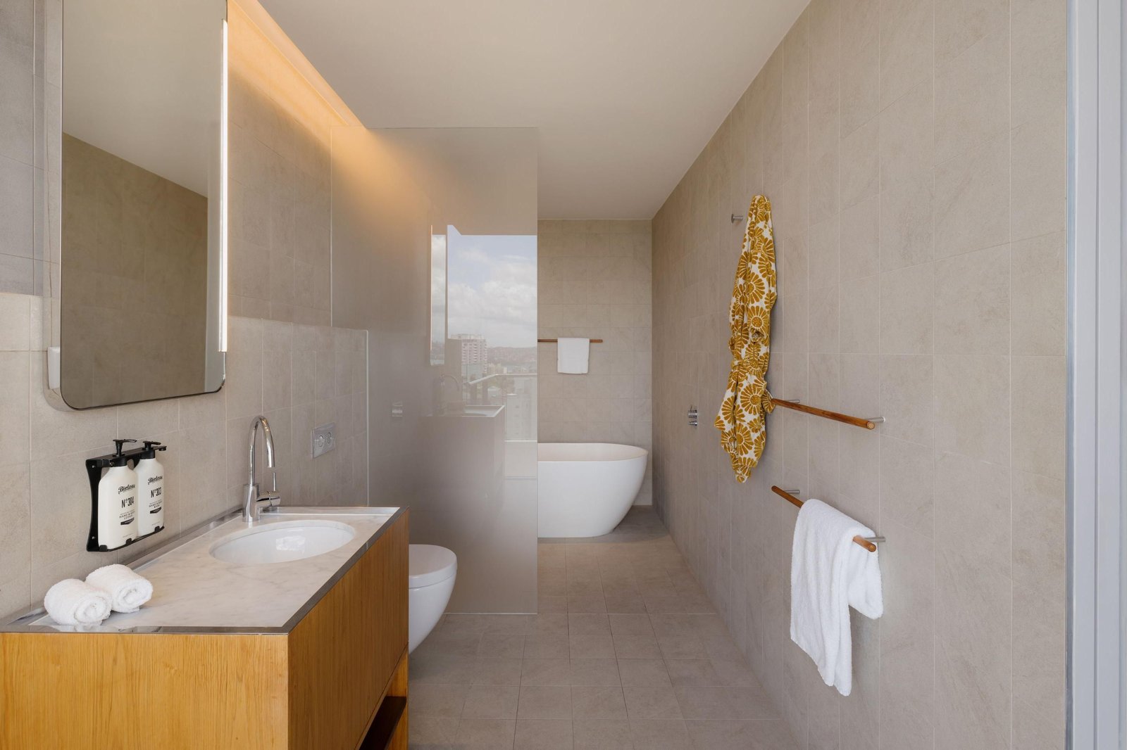 Hotel Indigo Sydney Potts Point — rooms