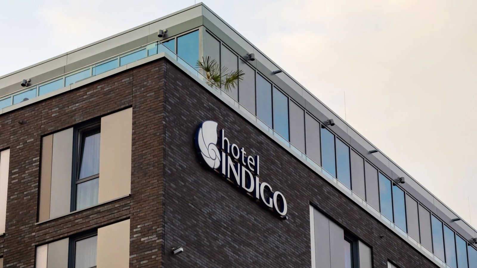 Hotel Indigo Sydney Potts Point — backstory
