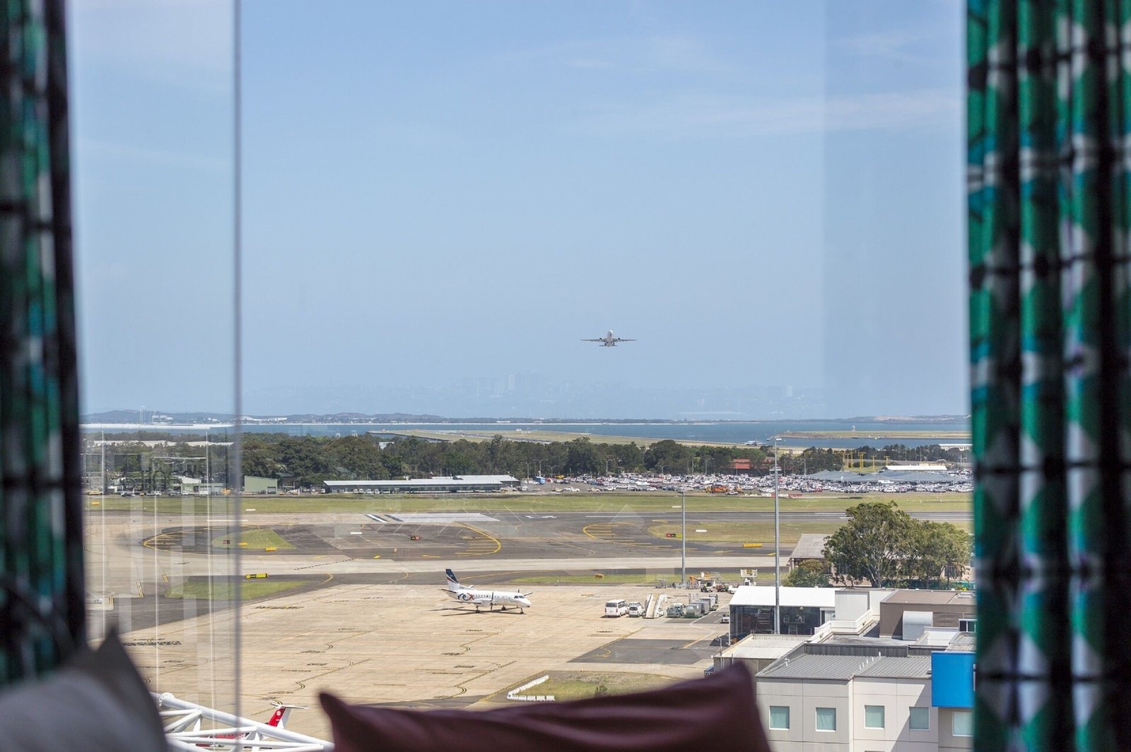 Citadines Connect Sydney Airport — vibe