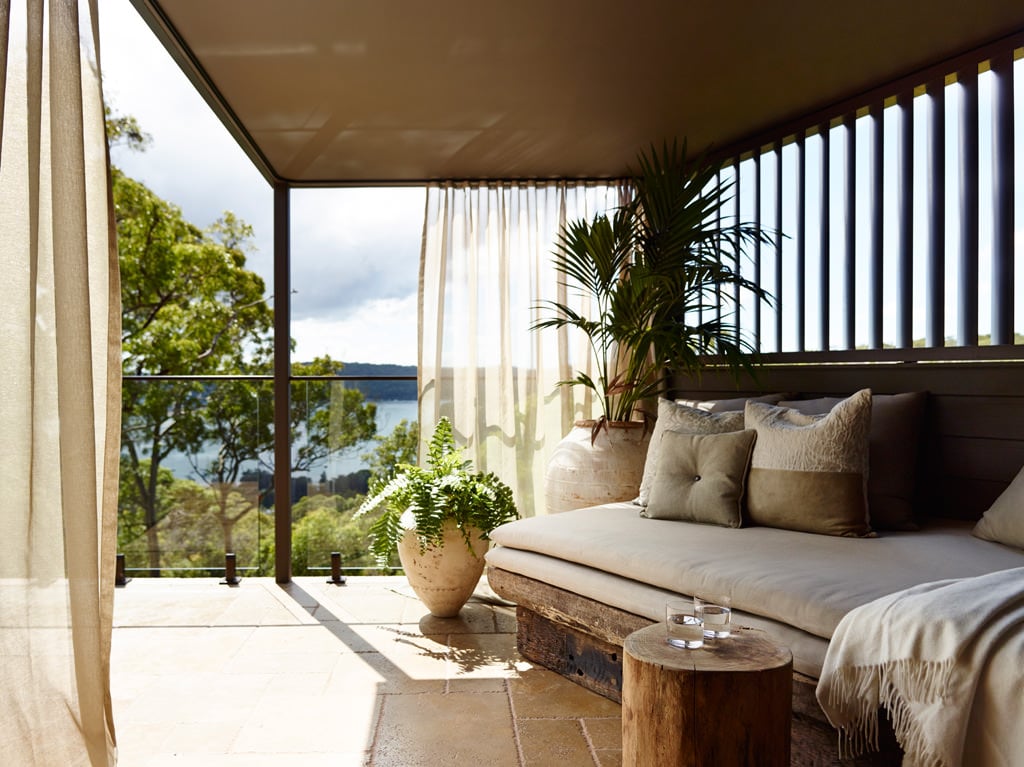 Pretty Beach House — vibe
