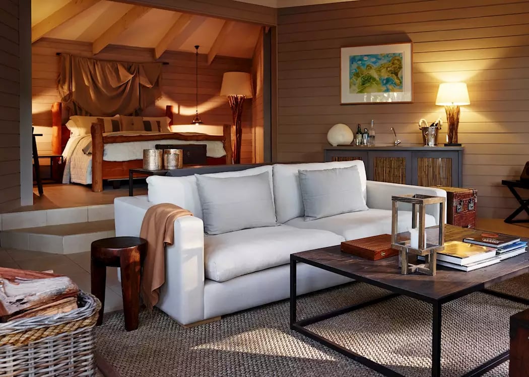 Pretty Beach House — rooms