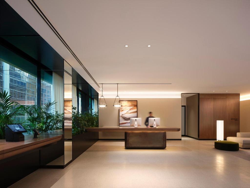 Little National Hotel Sydney — vibe