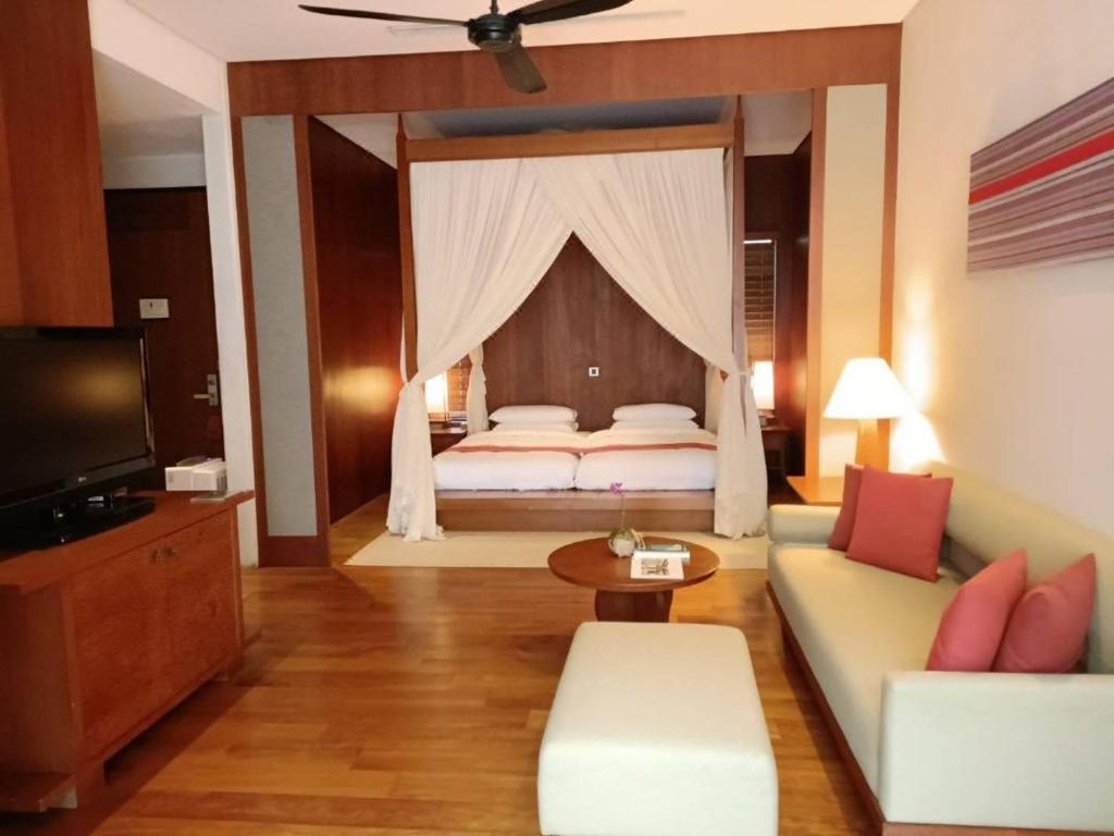 Volando Urai Spring Spa & Resort — rooms