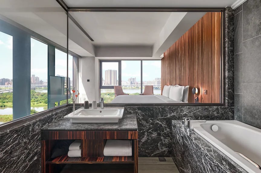 Suz & Catorze Taipei Hotel — rooms