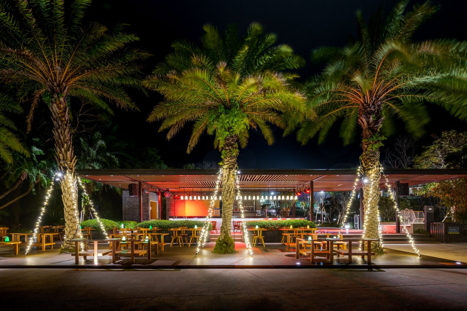 The Westin Tashee Resort, at the table