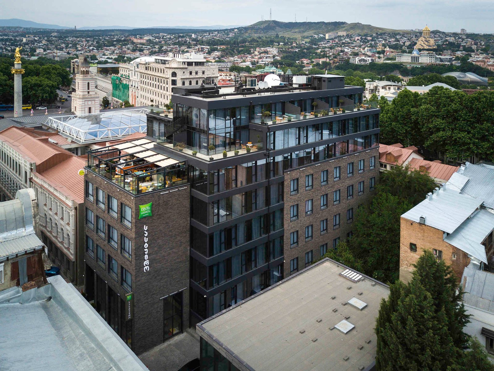 Ibis Tbilisi City — backstory
